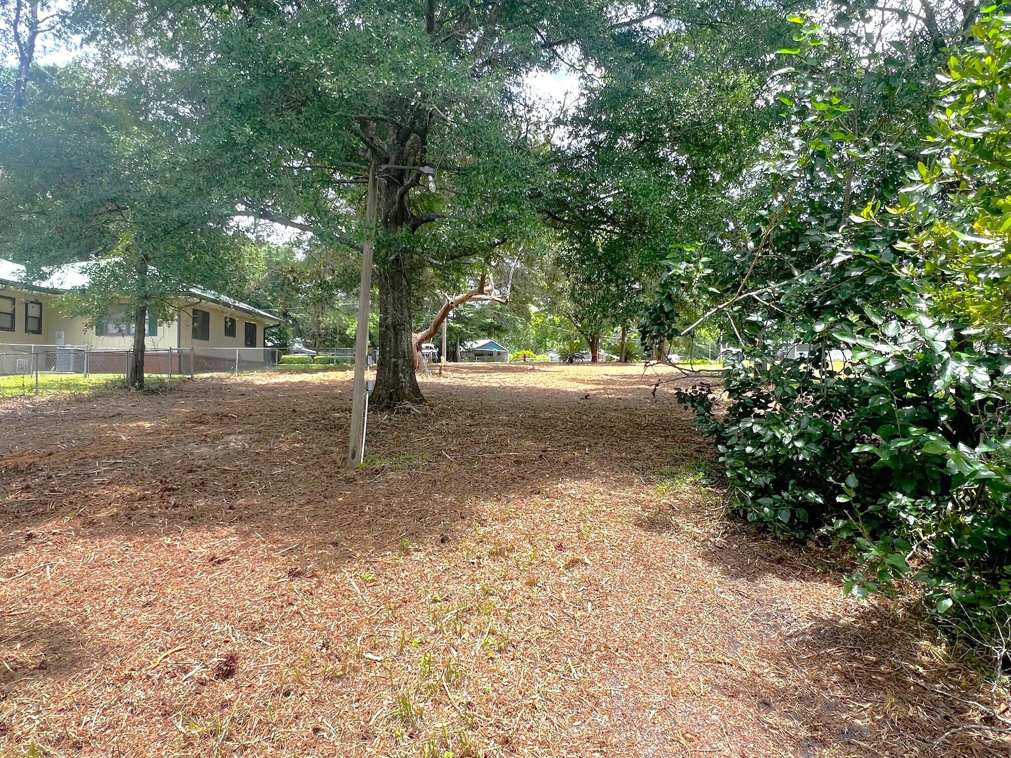 JUNIPER LAKE PINES UNIT I OR 418-336 - Land