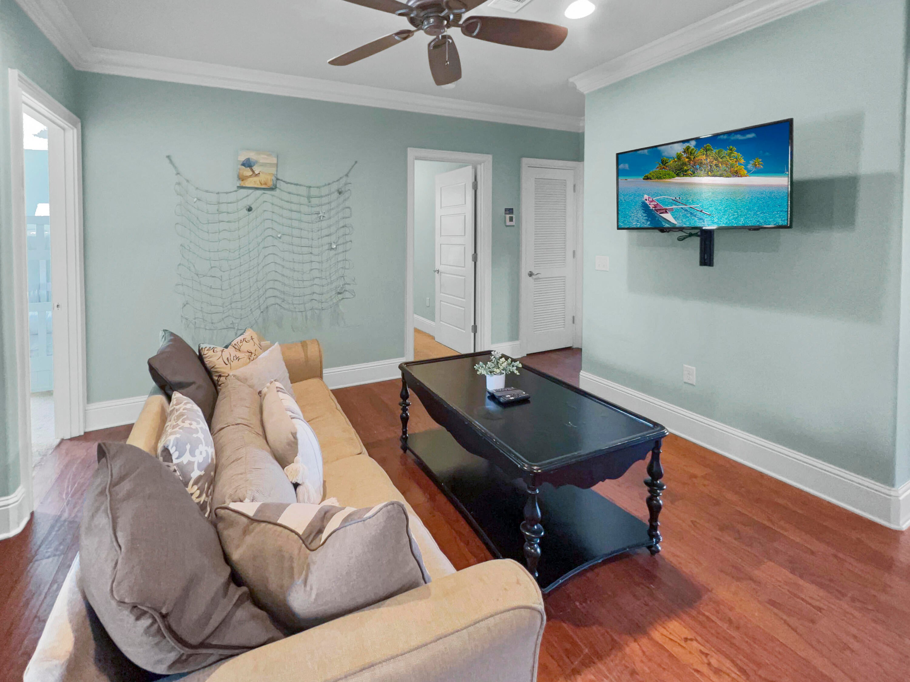 CRYSTAL BEACH - Residential