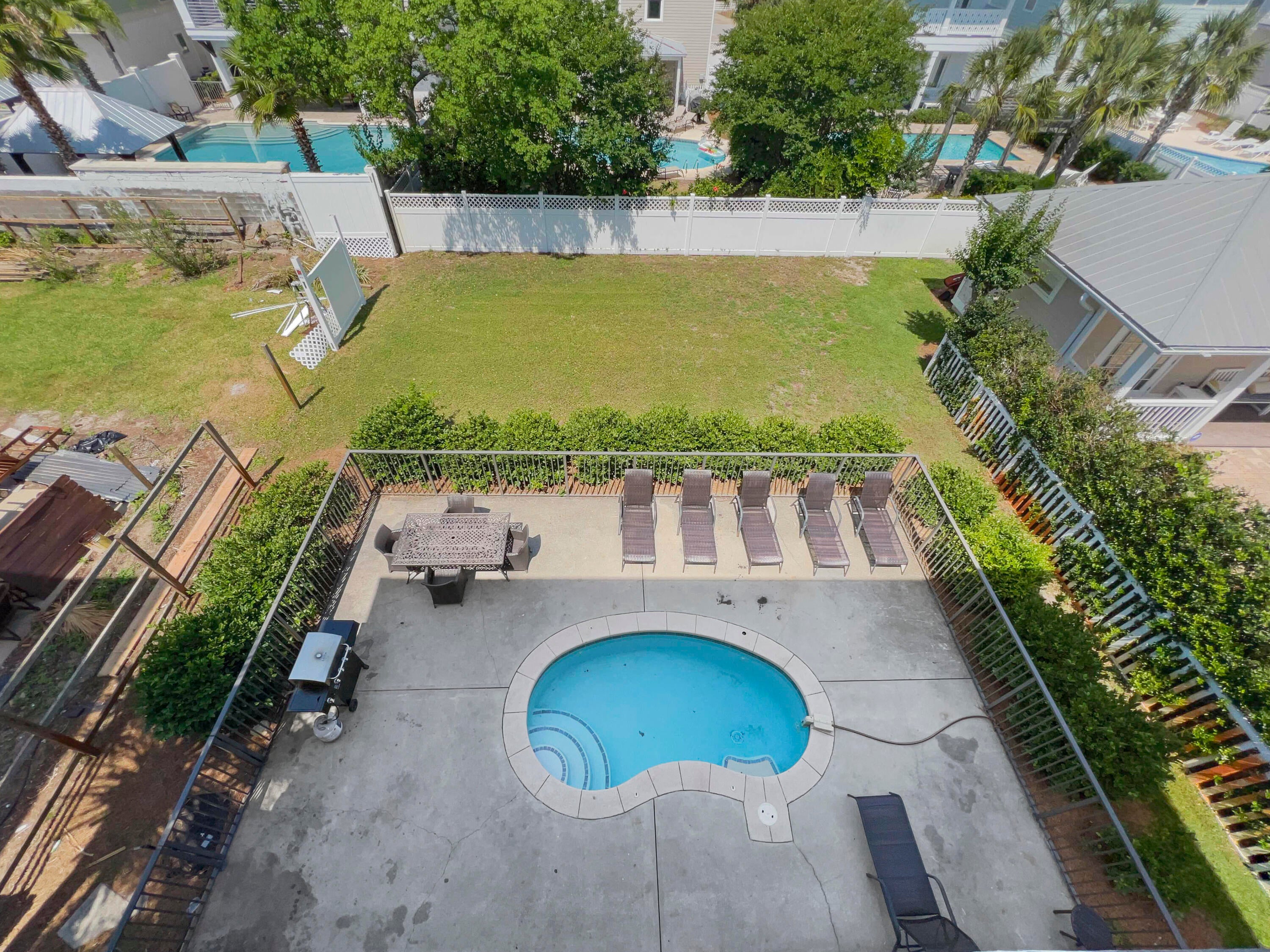 CRYSTAL BEACH - Residential
