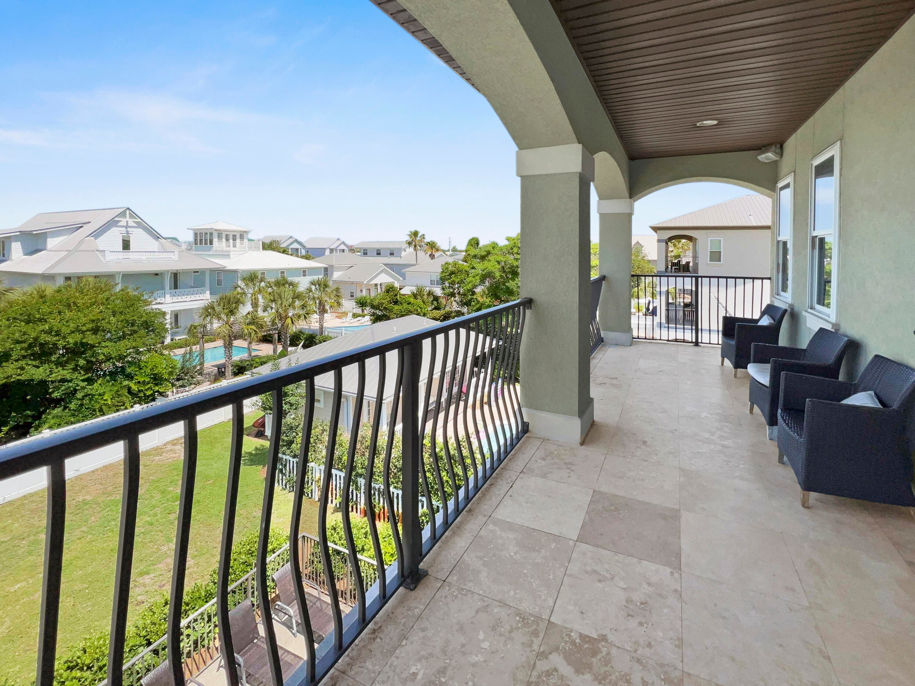 CRYSTAL BEACH - Residential