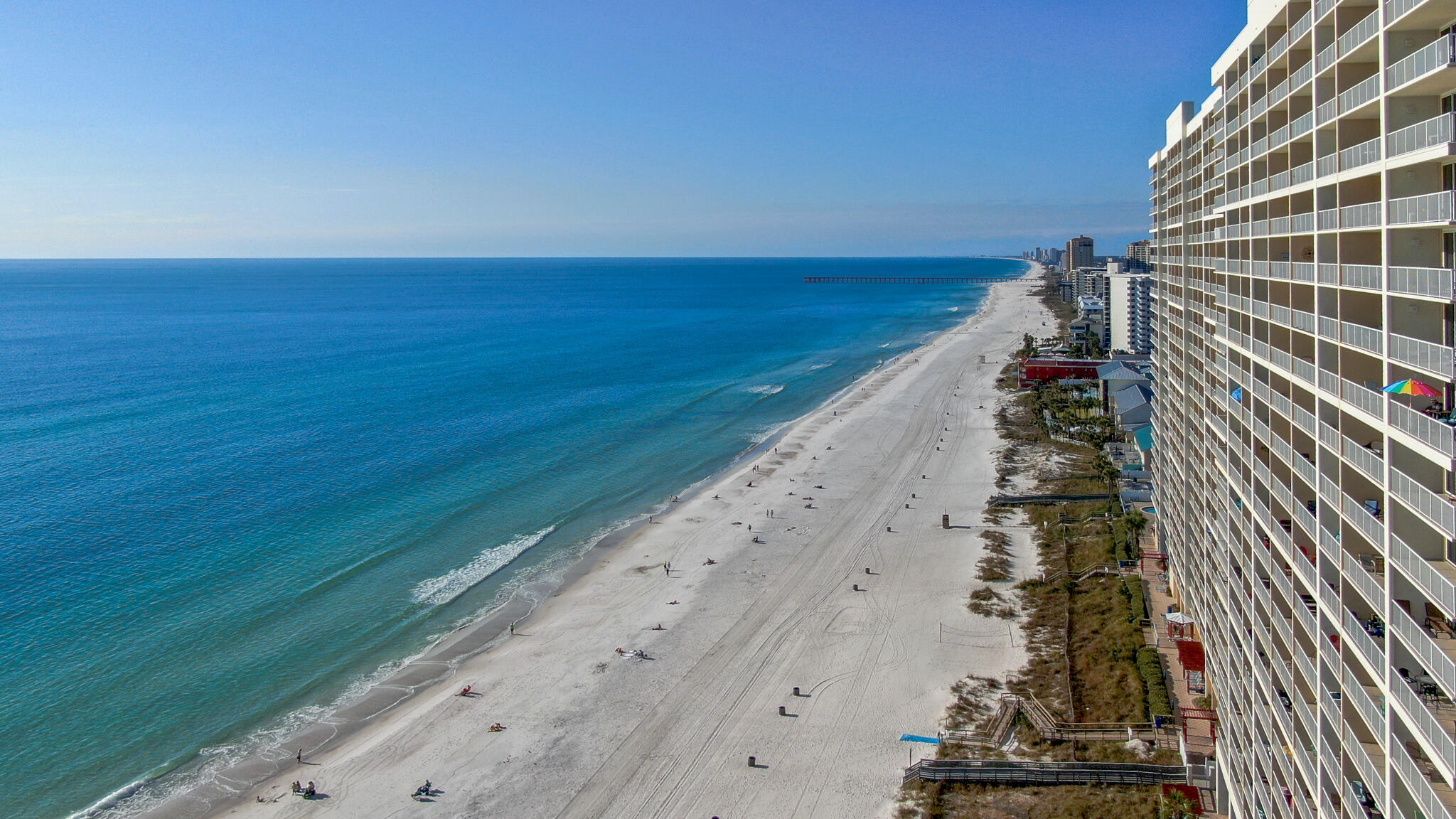 MAJESTIC BEACH TOWERS II - Residential