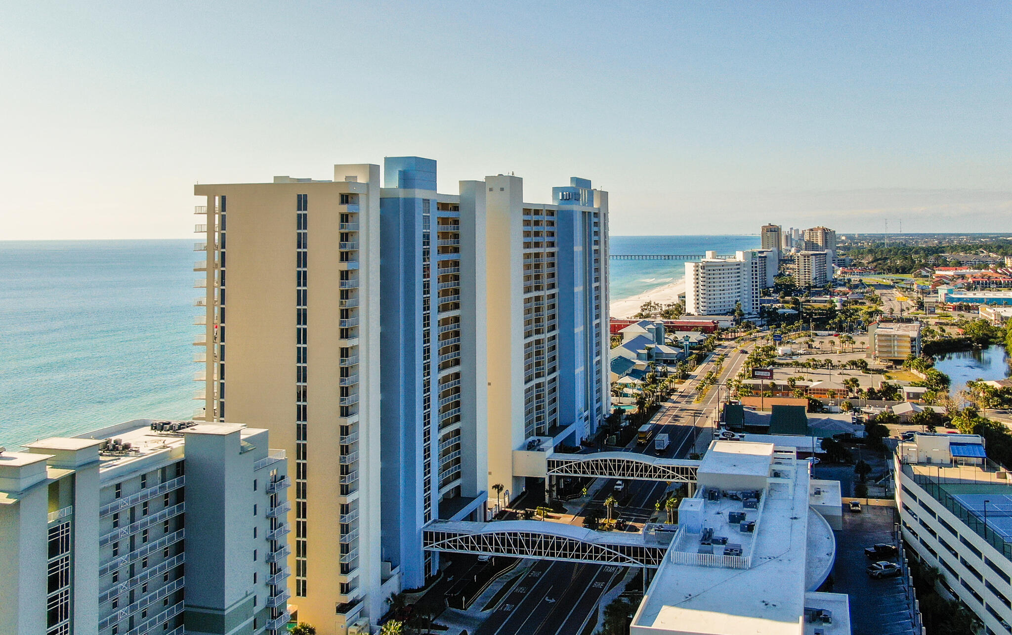 MAJESTIC BEACH TOWERS II - Residential