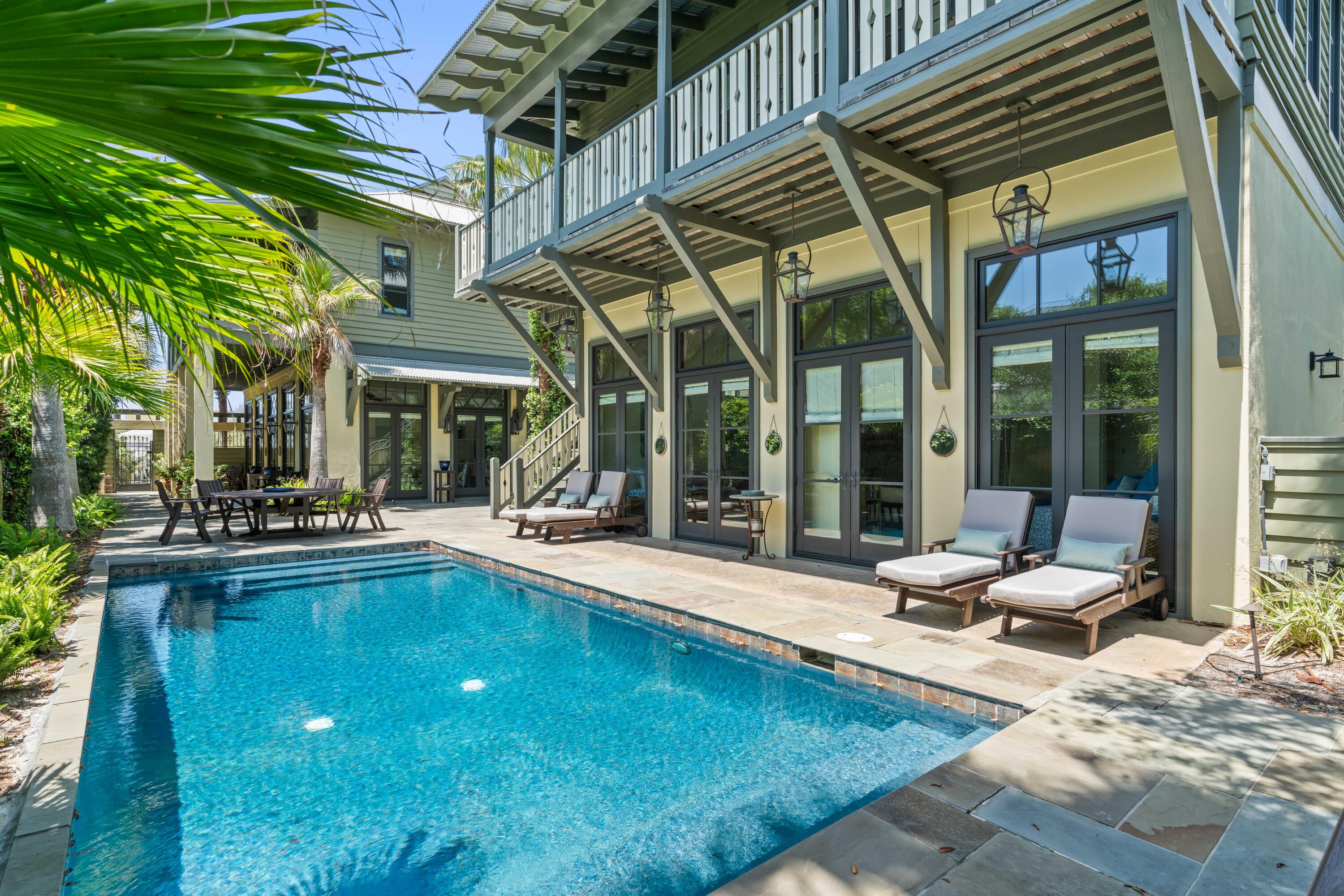 GRAYTON BEACH - Residential