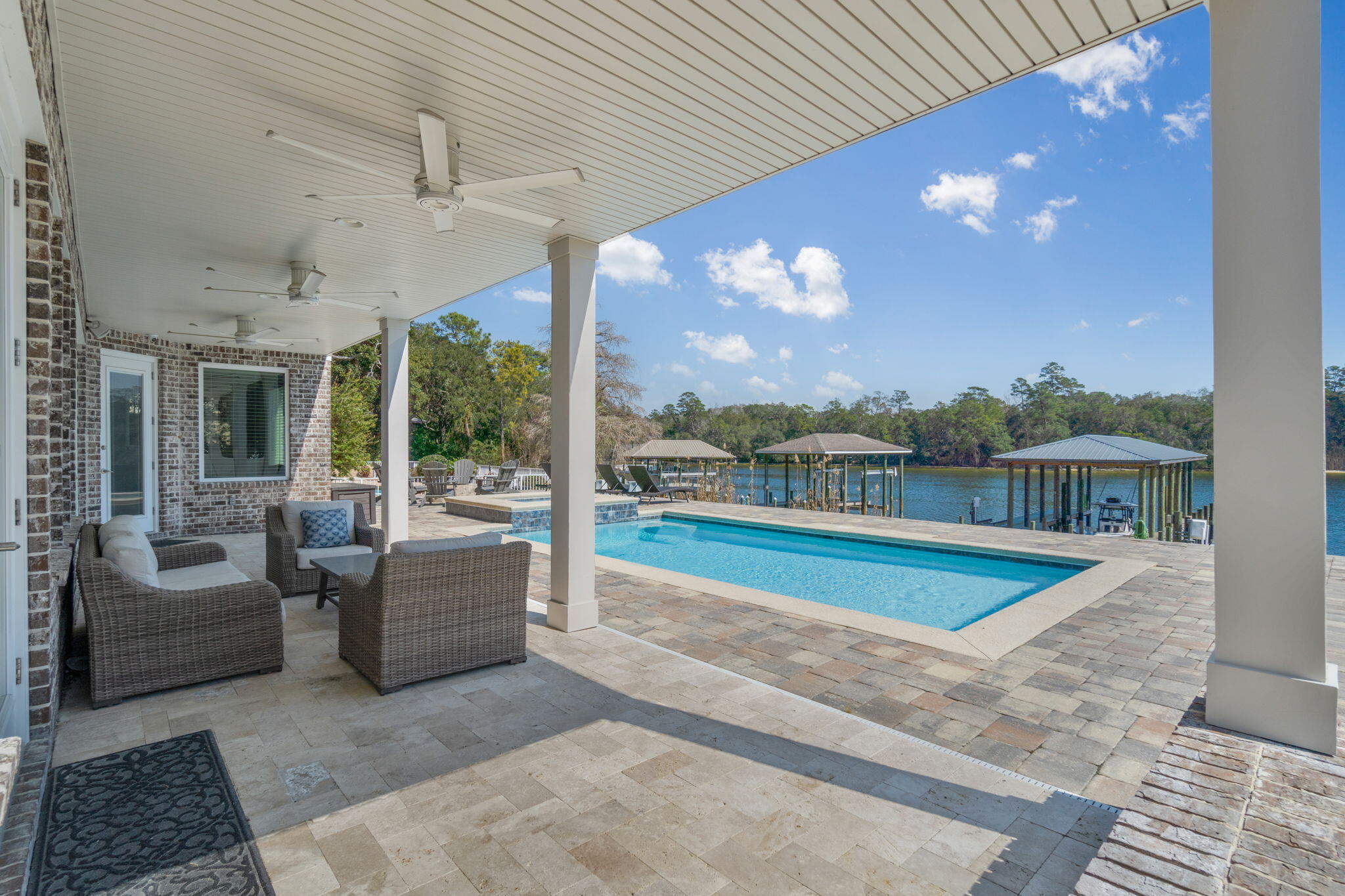 BAYOU POQUITO S/D - Residential
