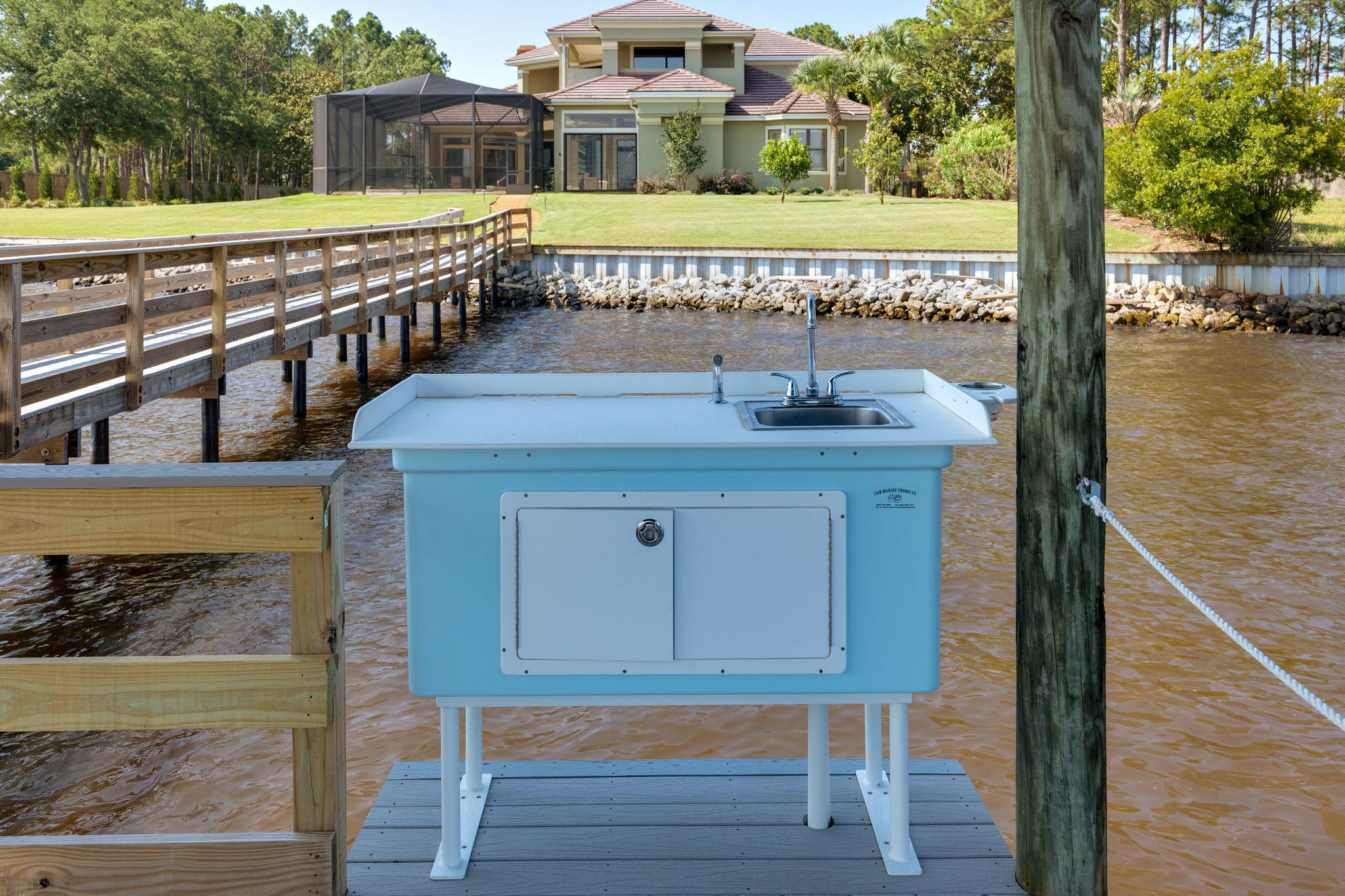 WHISPERING OAKS - Residential