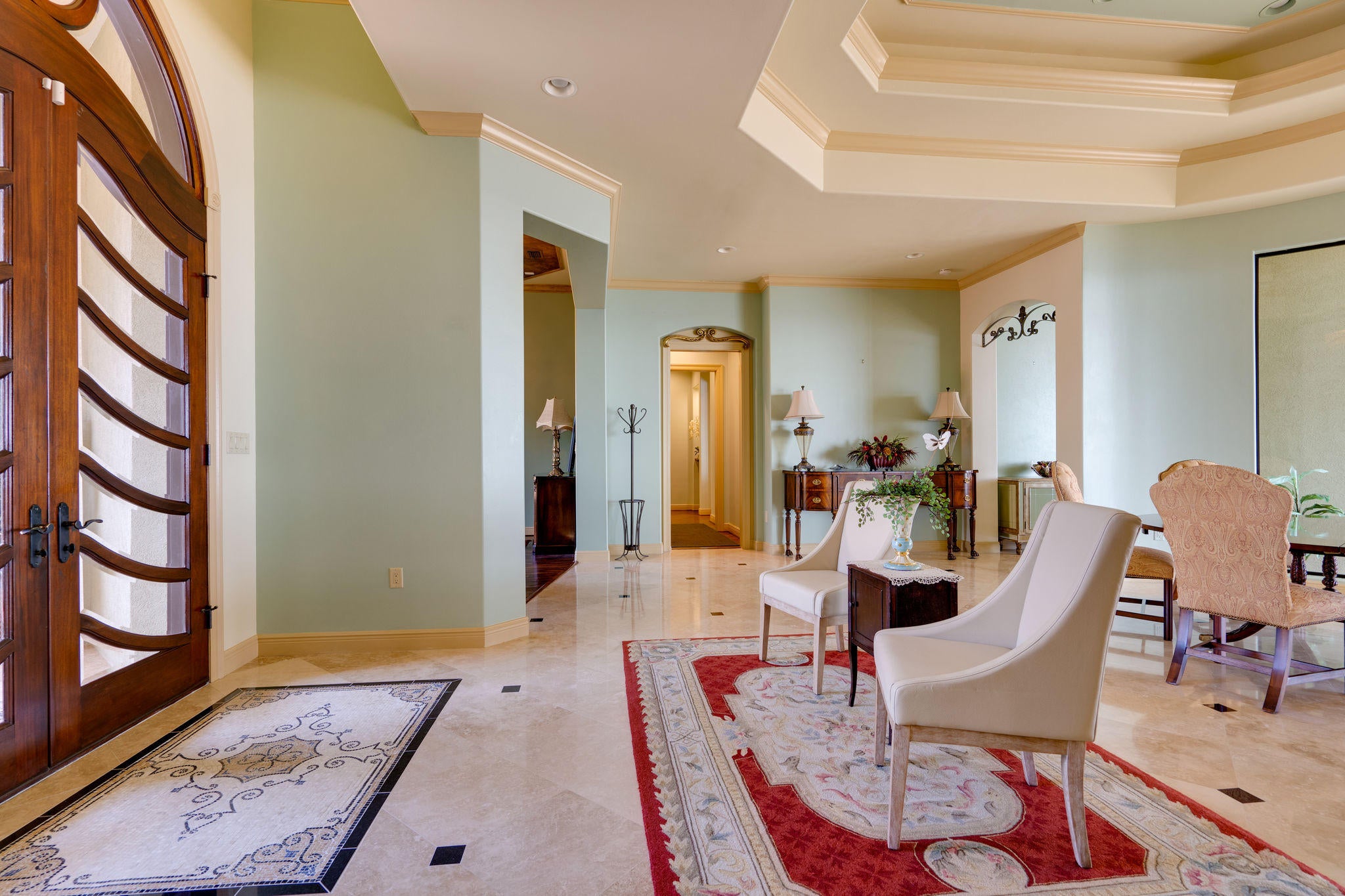 WHISPERING OAKS - Residential