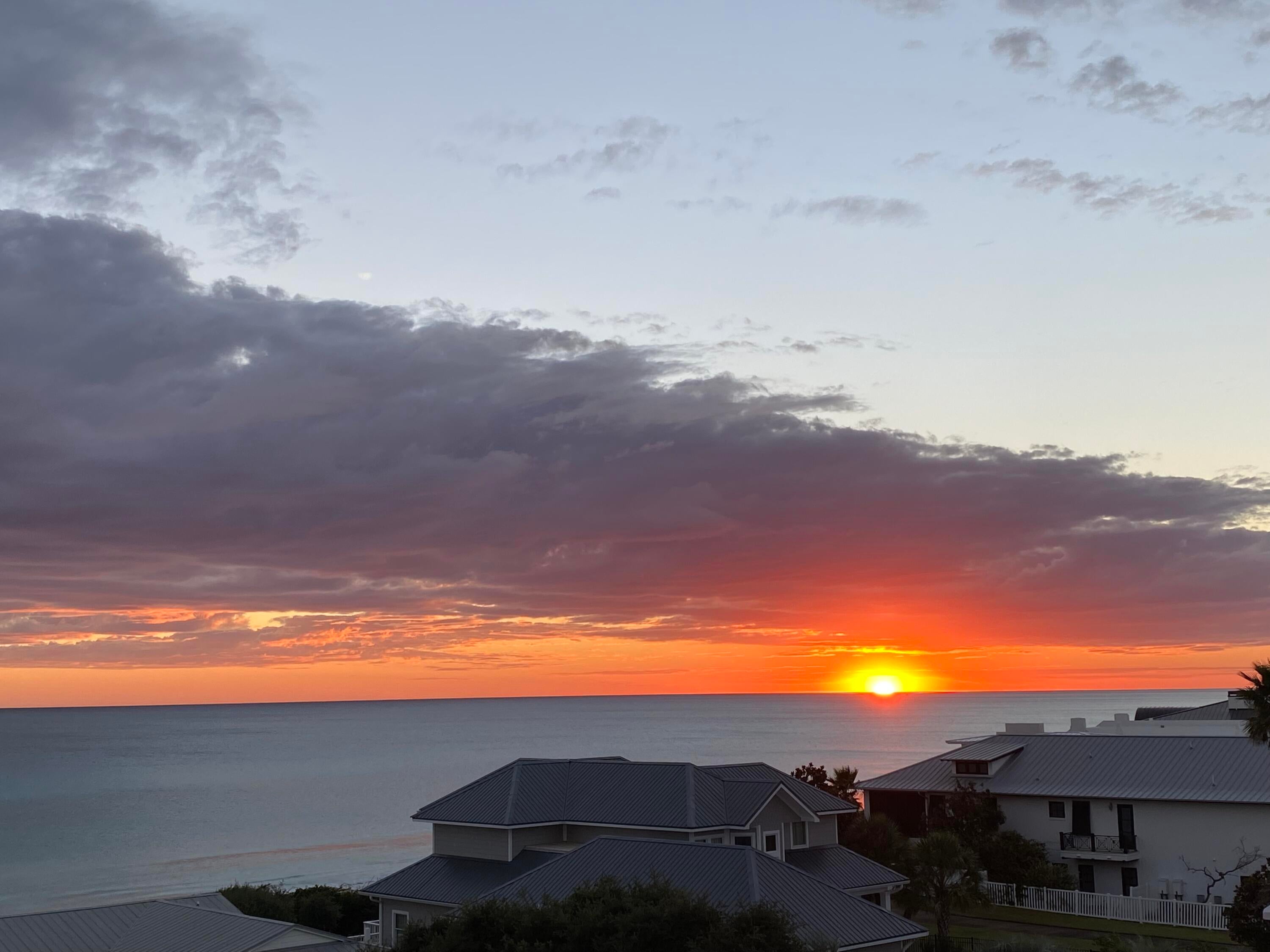 PELICAN POINTE AT CAMP CREEK - Residential