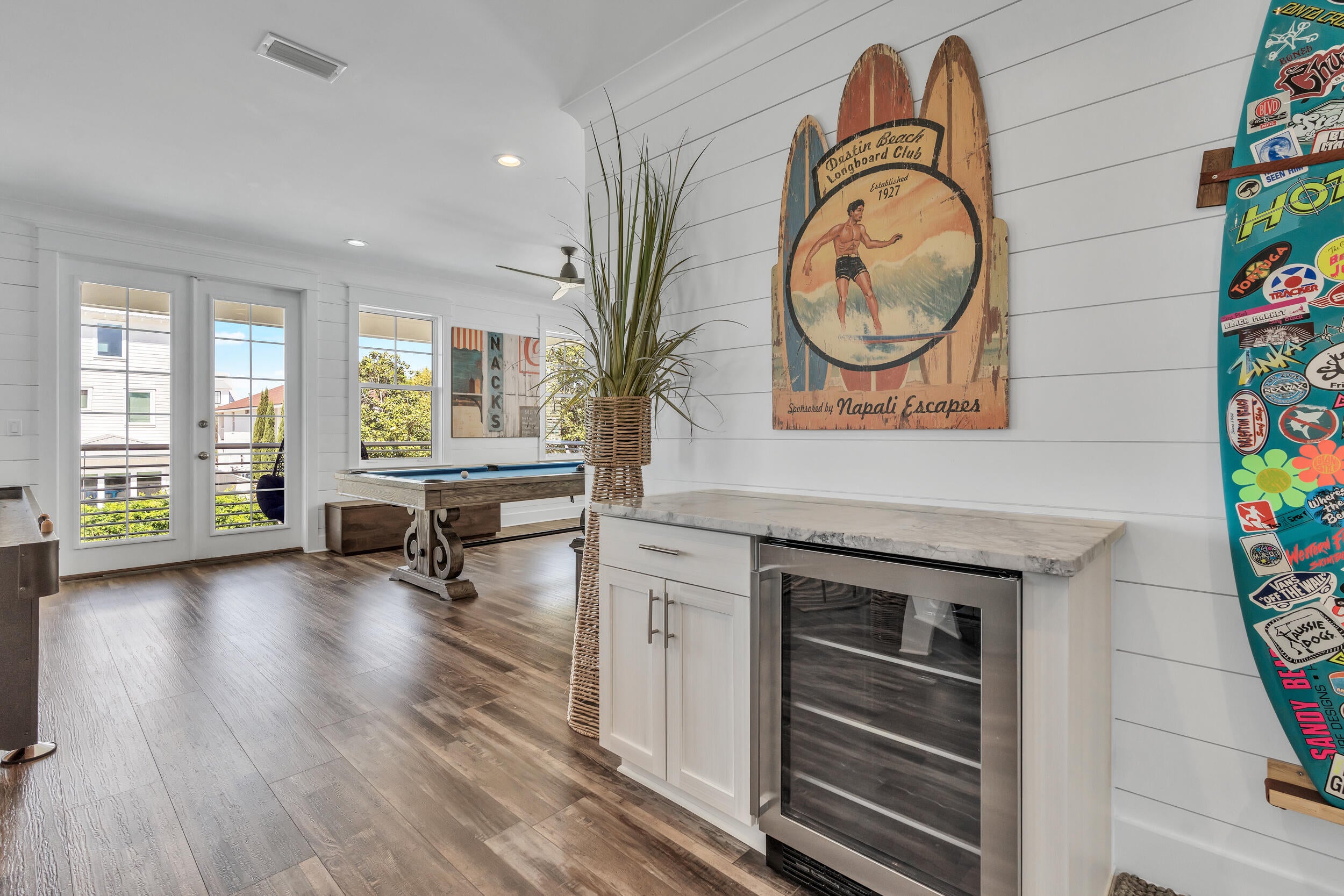 CRYSTAL BEACH - Residential