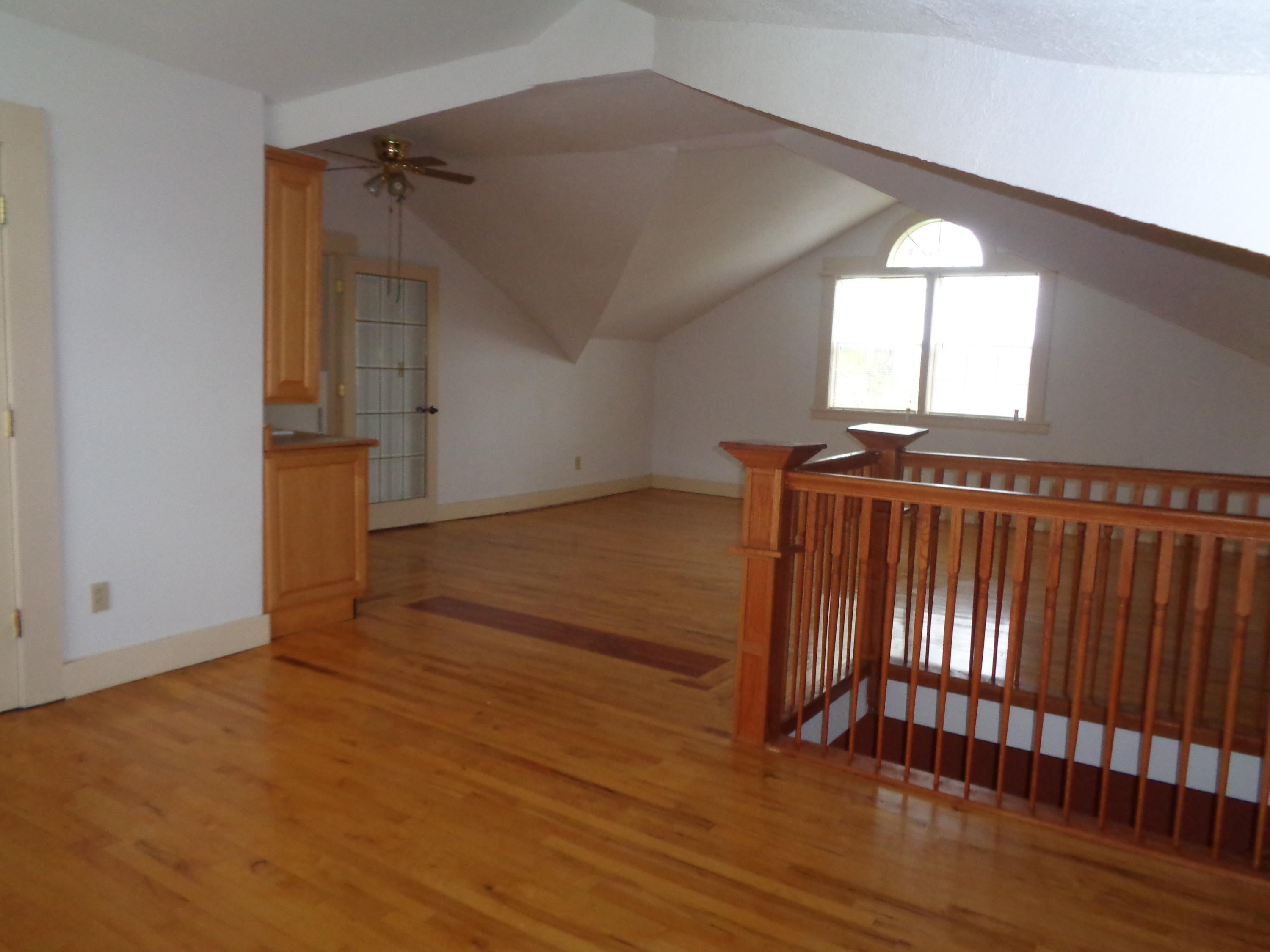 LOTS 17 & 18 BLK 18 HUGHES - Residential