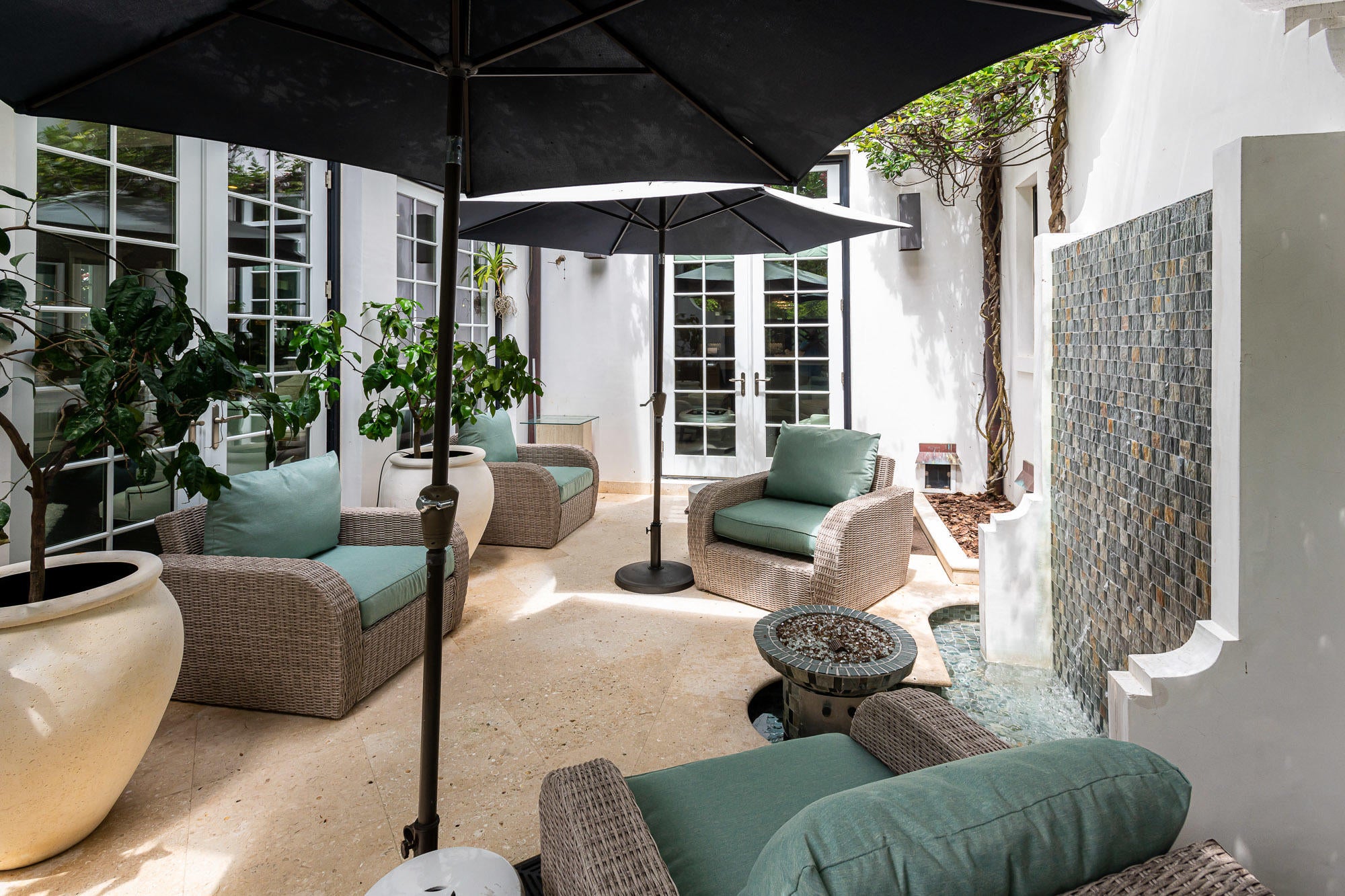 ALYS BEACH - Residential