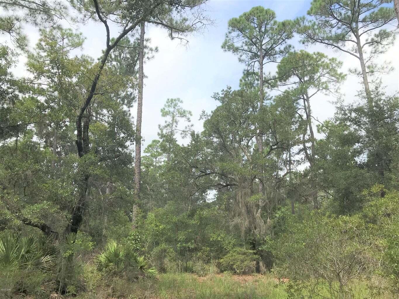 NO RECORDED SUBDIVISION - Land