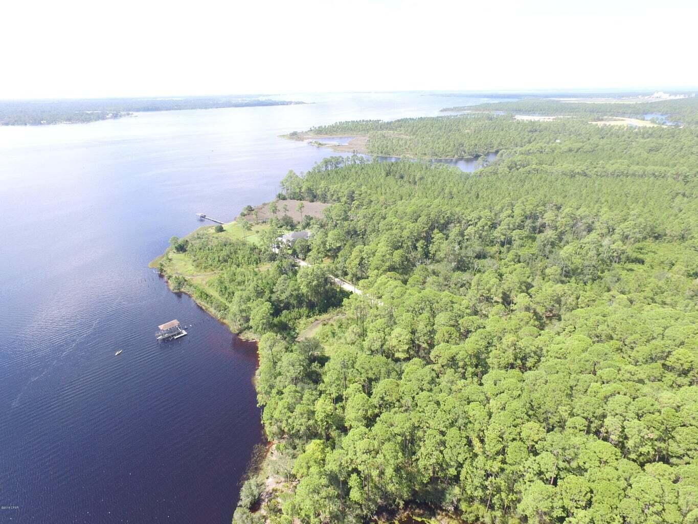 NO RECORDED SUBDIVISION - Land
