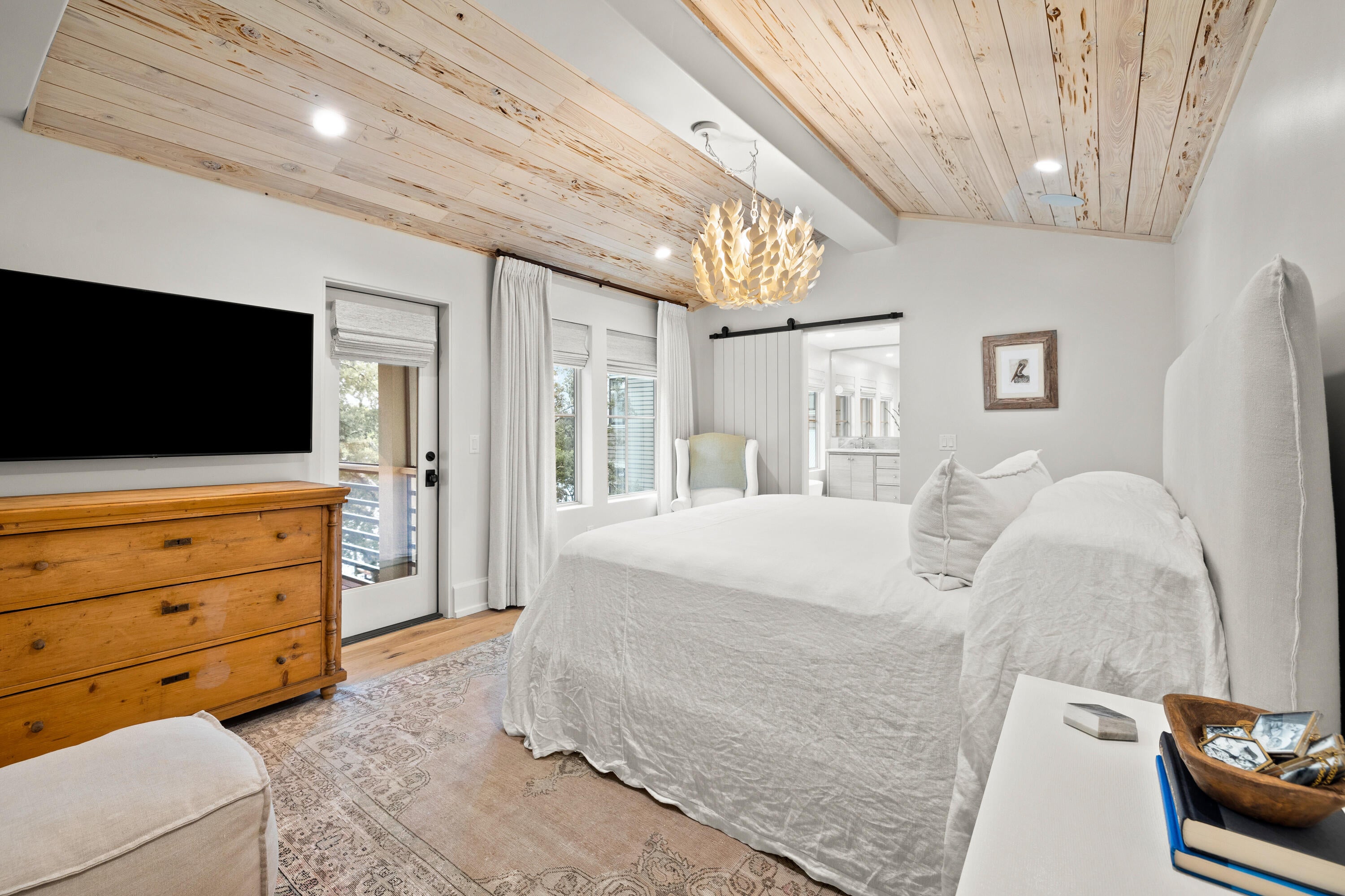LAKE SHORE ESTATES - Residential