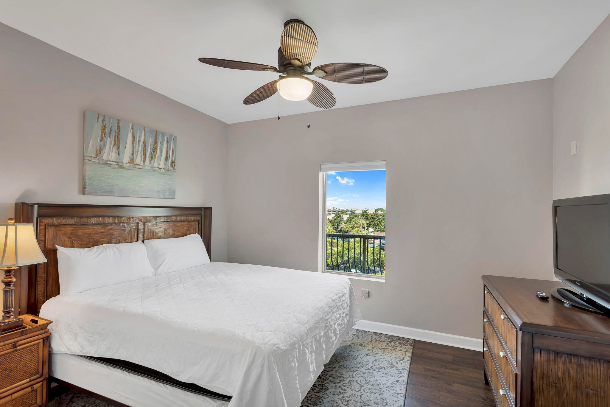 BEACH RESORT - Residential