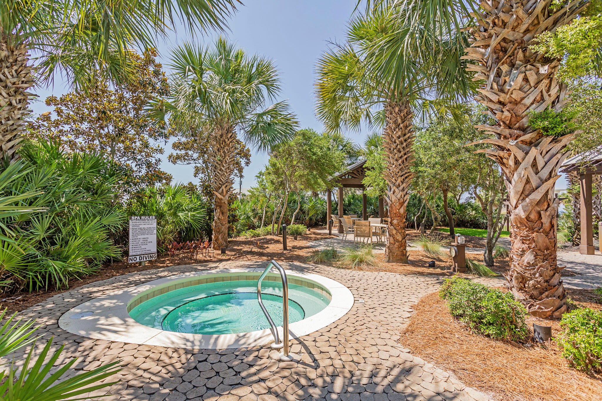BEACH RESORT - Residential