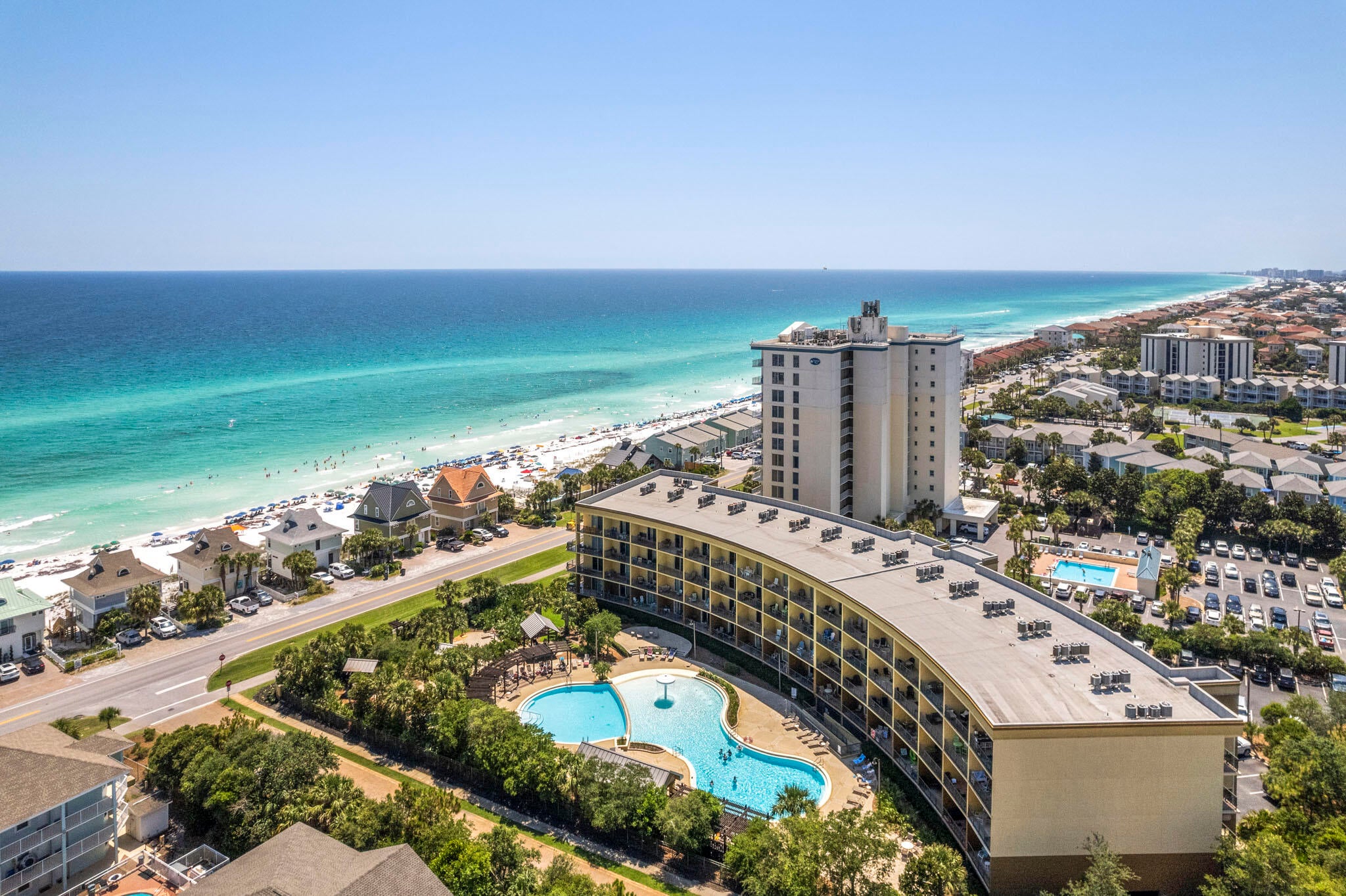 BEACH RESORT - Residential