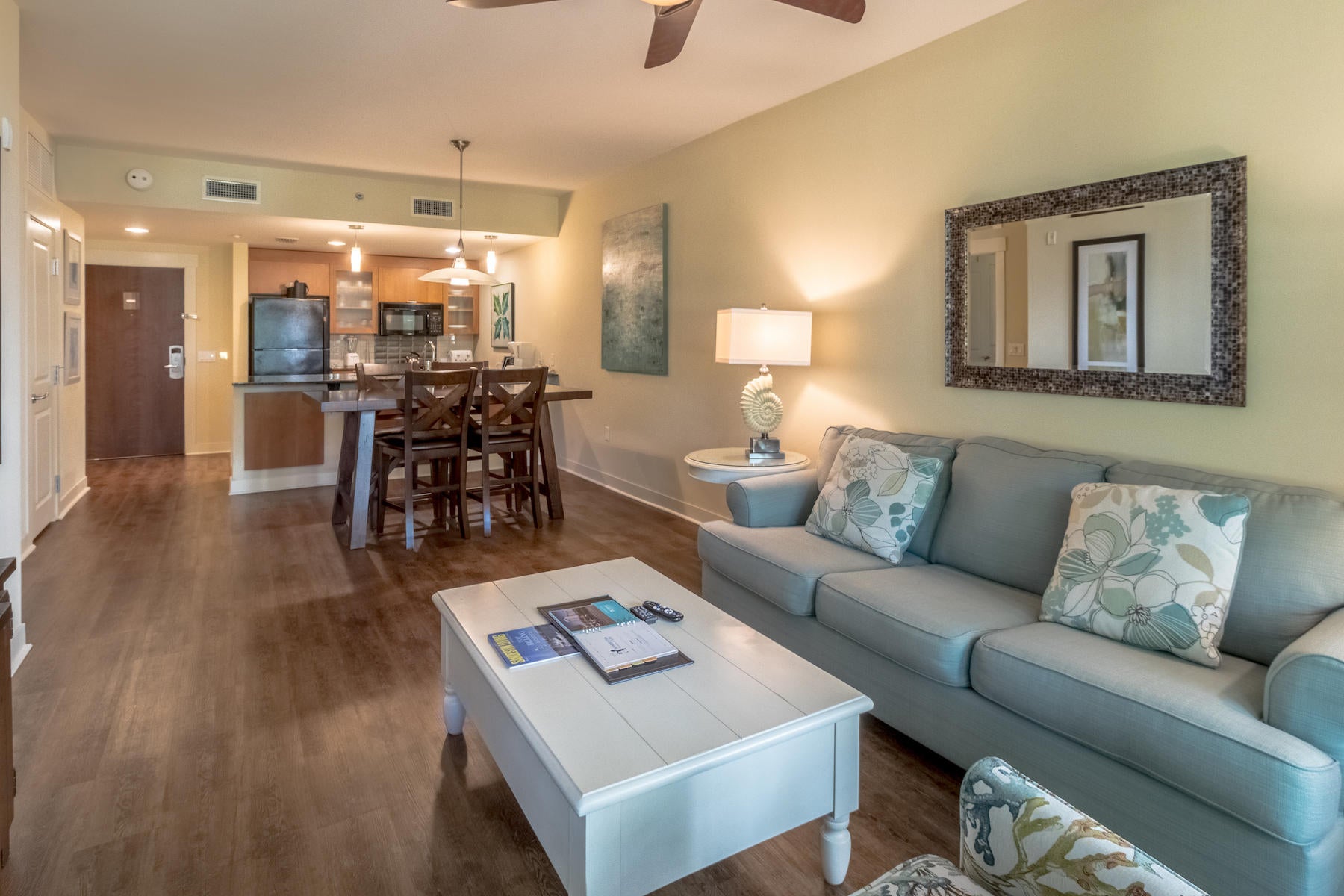 BAHIA CONDO - Residential