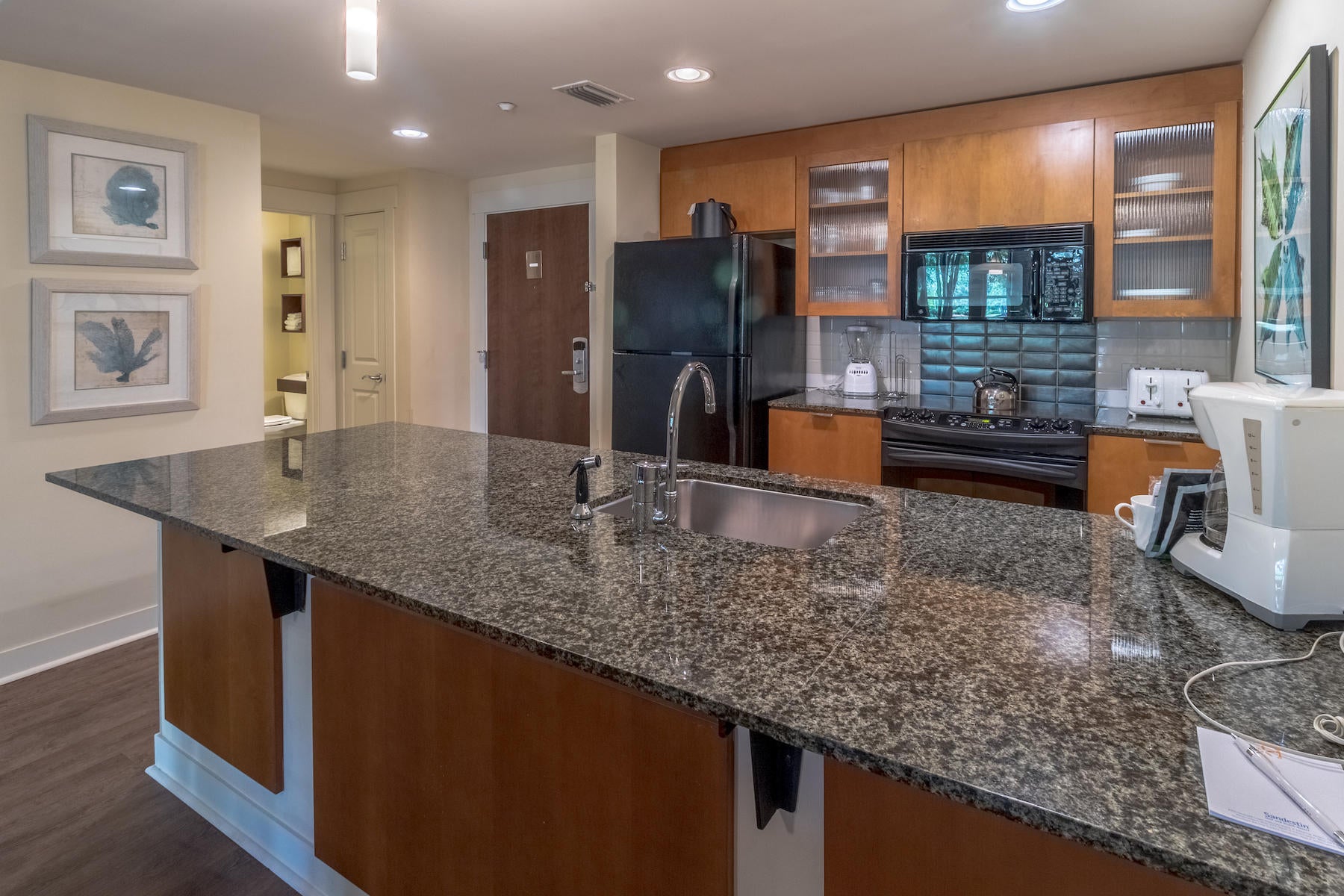 BAHIA CONDO - Residential