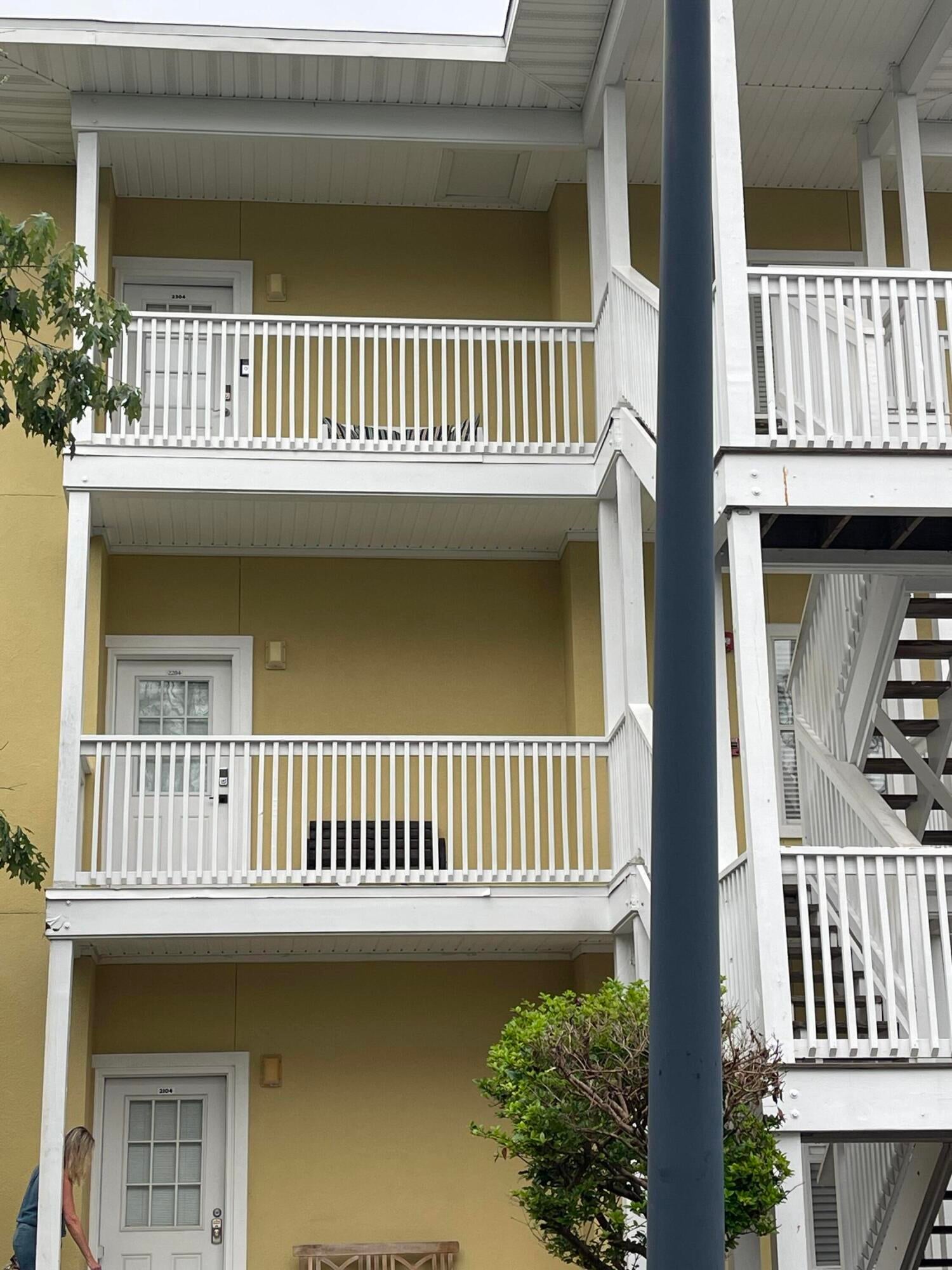 HERONS WATCH CONDO PH 2 - Residential