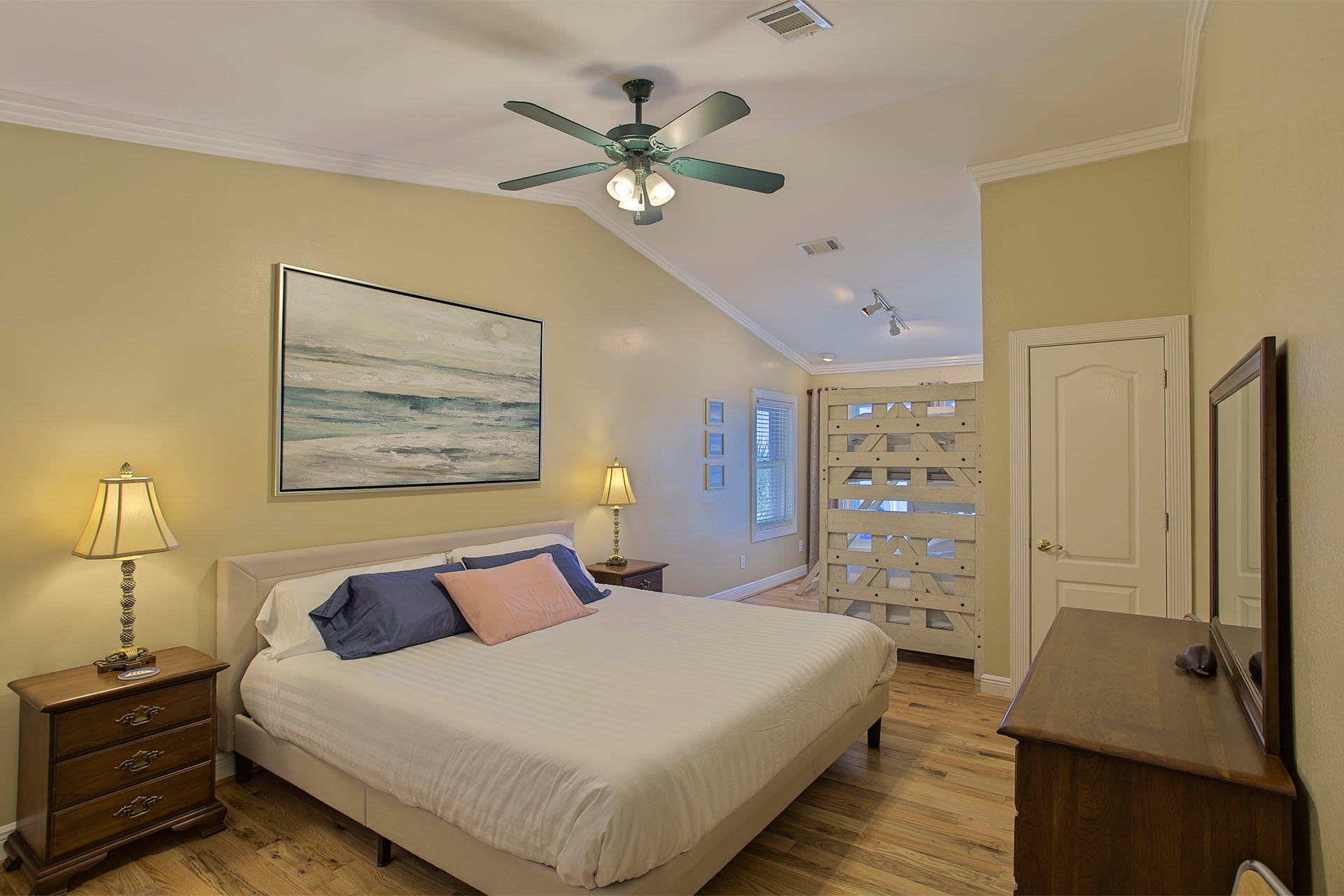 SEASHORE VILLAGE - Residential