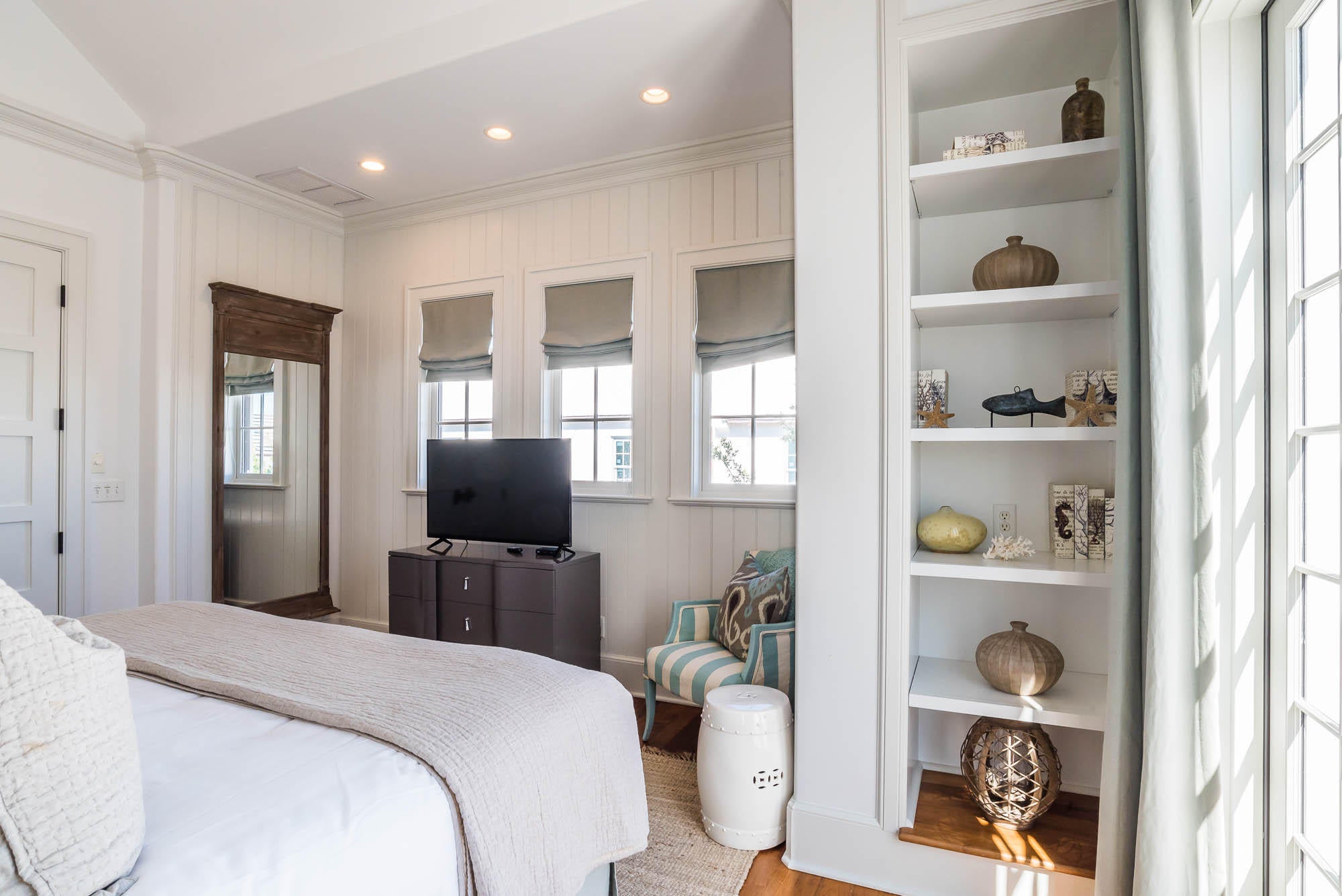 ALYS BEACH - Residential