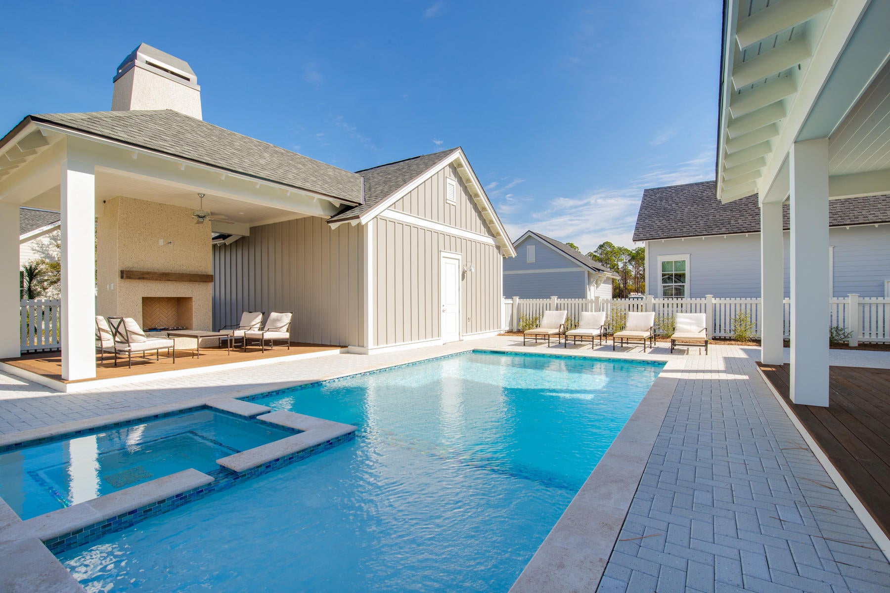 WATERSOUND ORIGINS - Residential