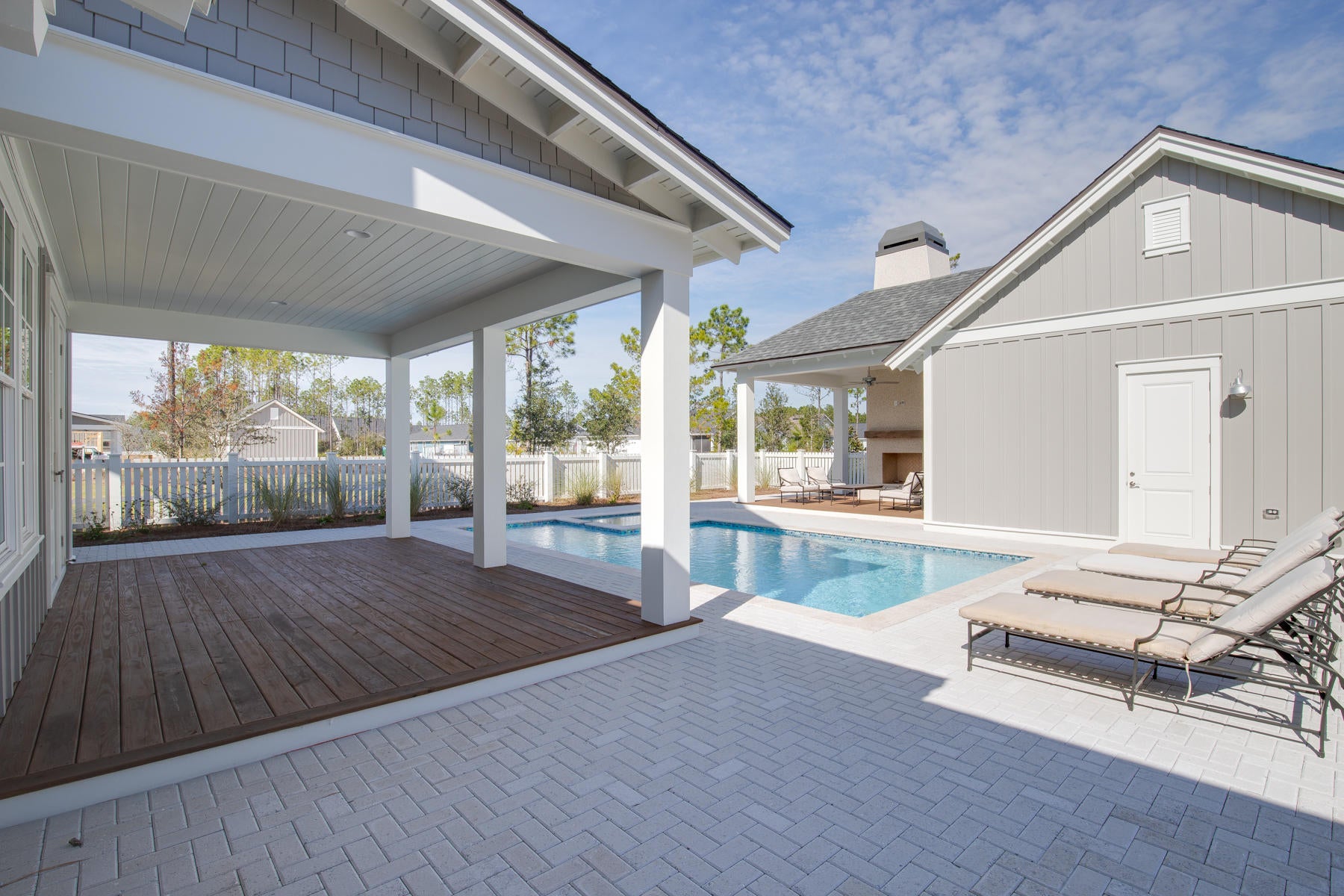 WATERSOUND ORIGINS - Residential