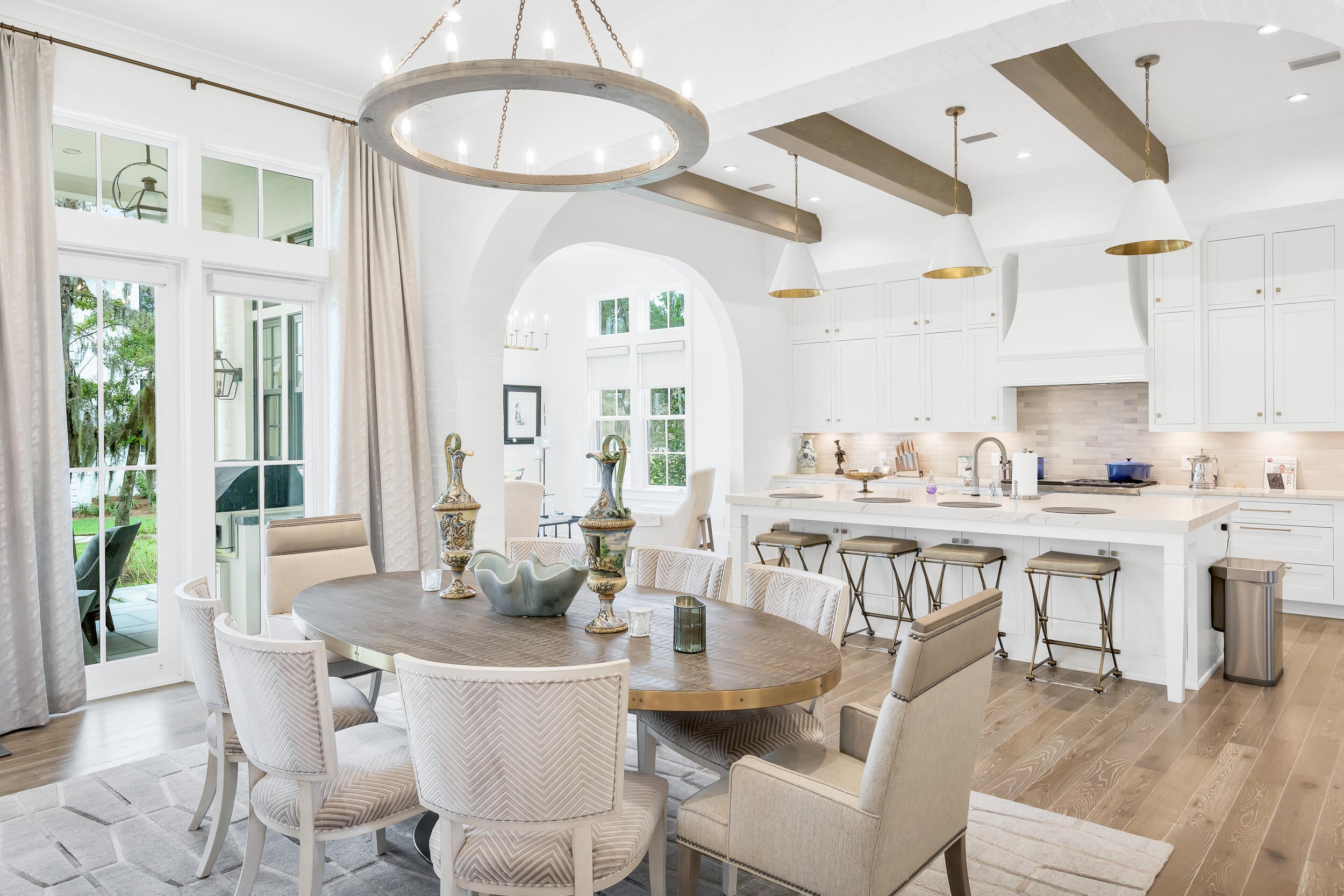 CHURCHILL OAKS - Residential