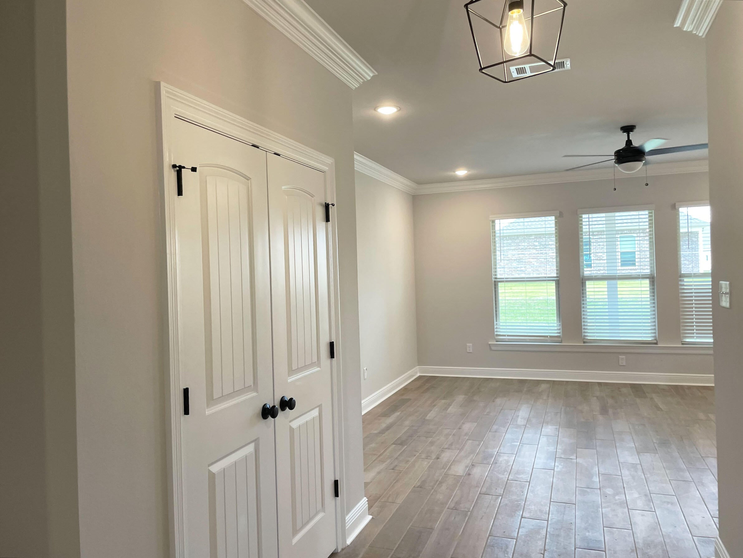 THE BLUFFS AT LAFAYETTE - Residential