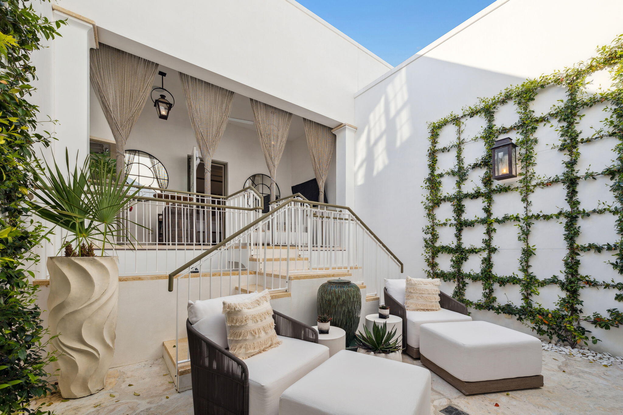 ALYS BEACH - Residential