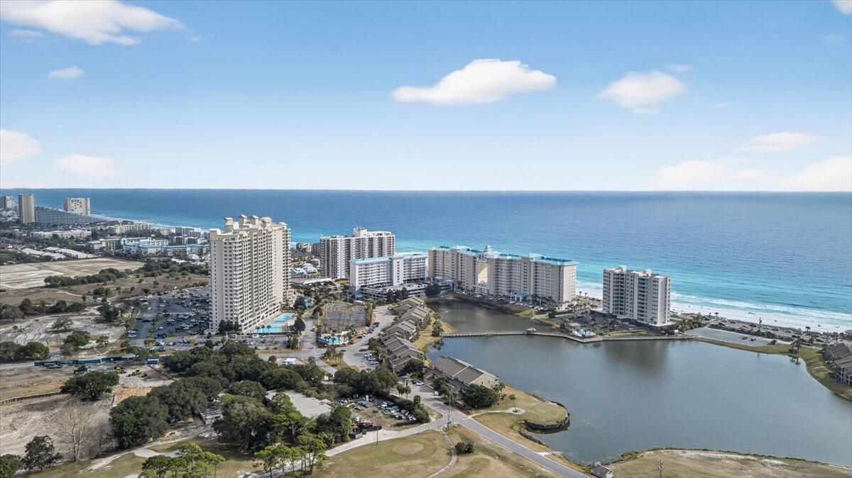 SEASCAPE CONDO PH 7C - Residential
