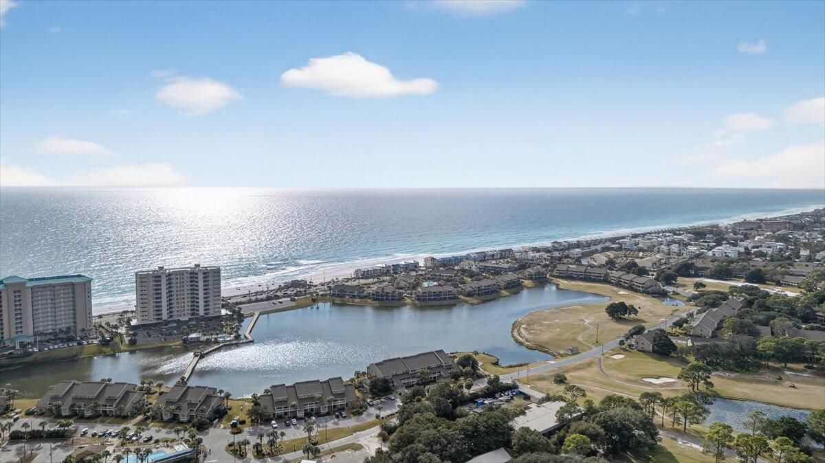 SEASCAPE CONDO PH 7C - Residential