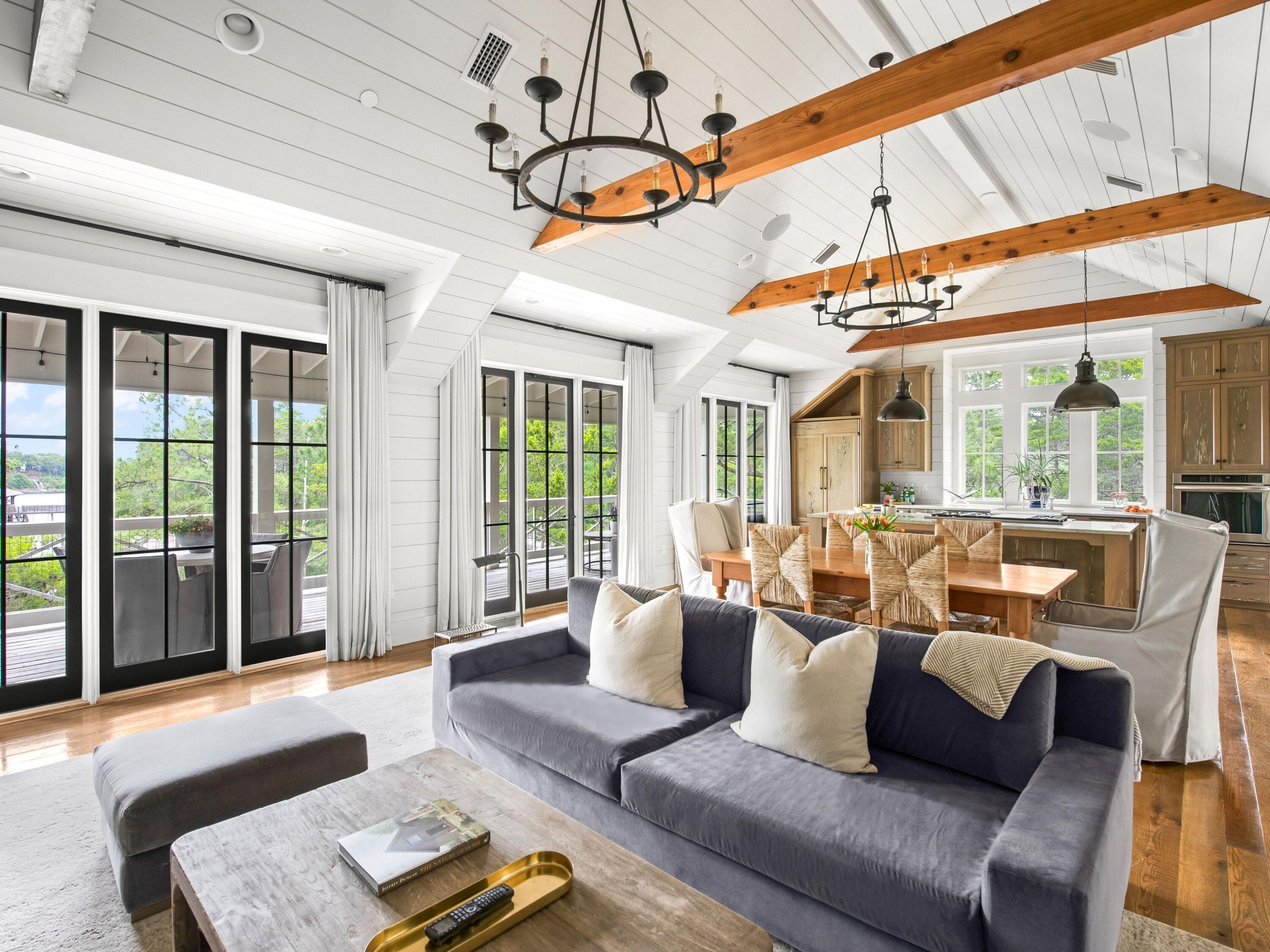 DRAPER LAKE COASTAL VILLAGE - Residential