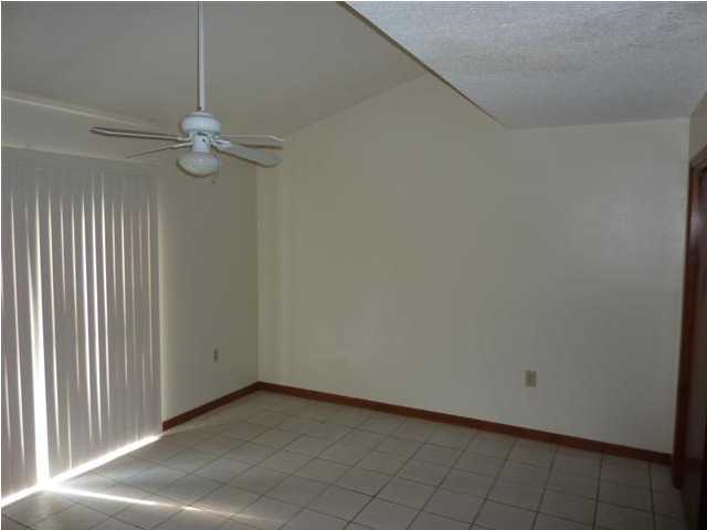 SCOTTWOOD - Residential Lease