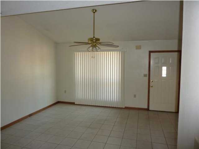 SCOTTWOOD - Residential Lease