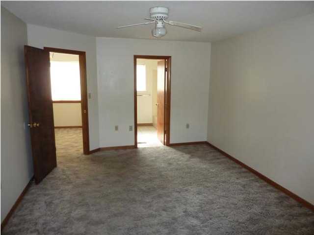 SCOTTWOOD - Residential Lease
