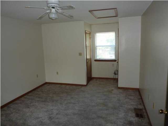 SCOTTWOOD - Residential Lease