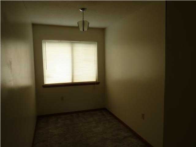 SCOTTWOOD - Residential Lease