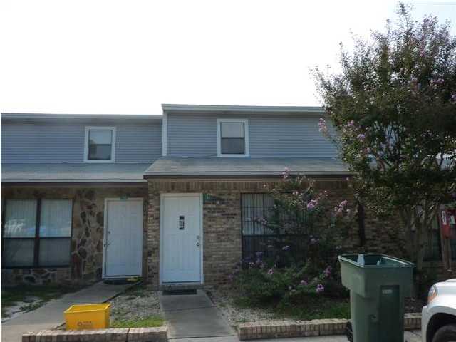 2 bedroom 2 bath in downtown Fort Walton Beach.  Newly renovated and ready to move in with First Months rent and deposit. No pets or smoking allowed.