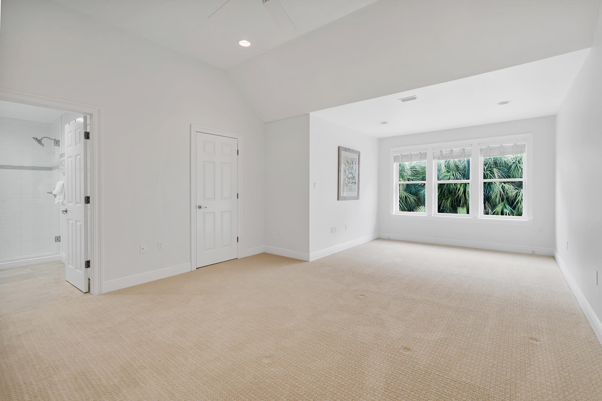 BURNT PINE - Residential