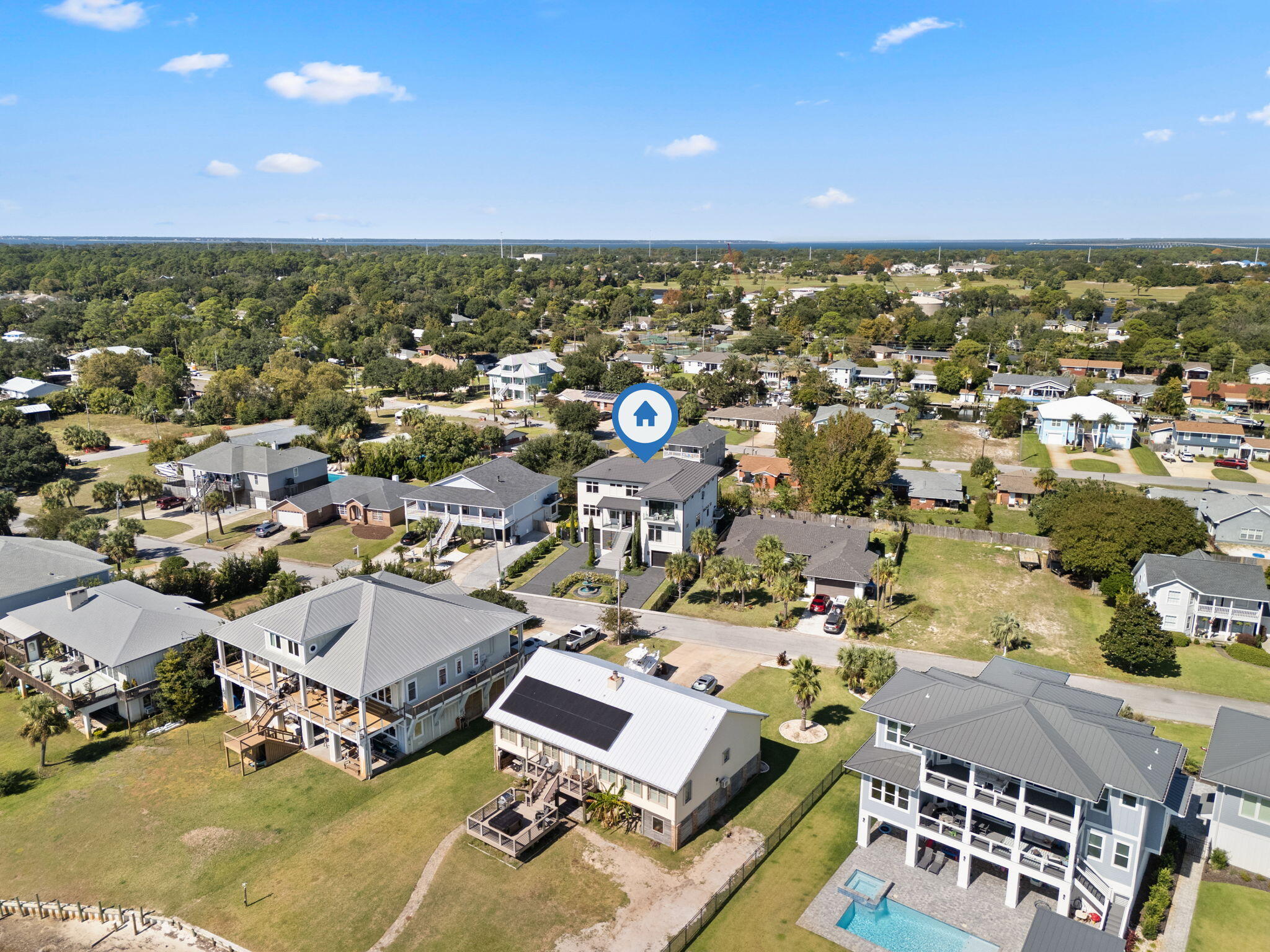SANTA ROSA SHORES - Residential