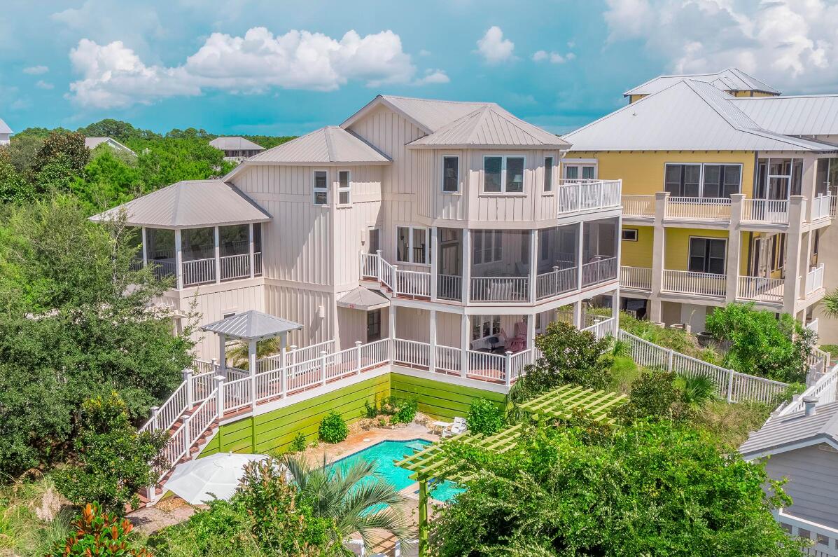 GULF TRACE - Residential