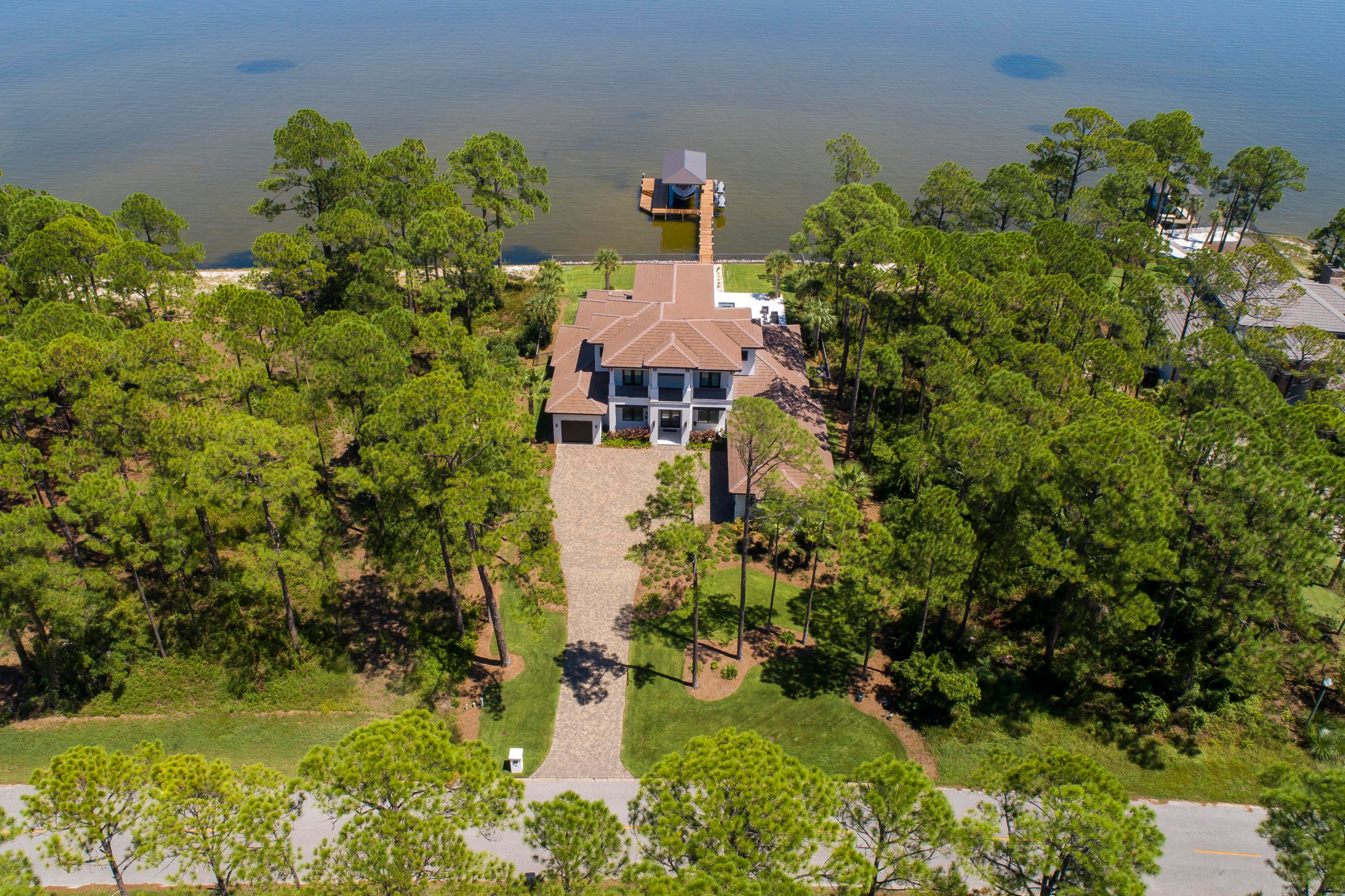 DRIFTWOOD ESTATES - Residential
