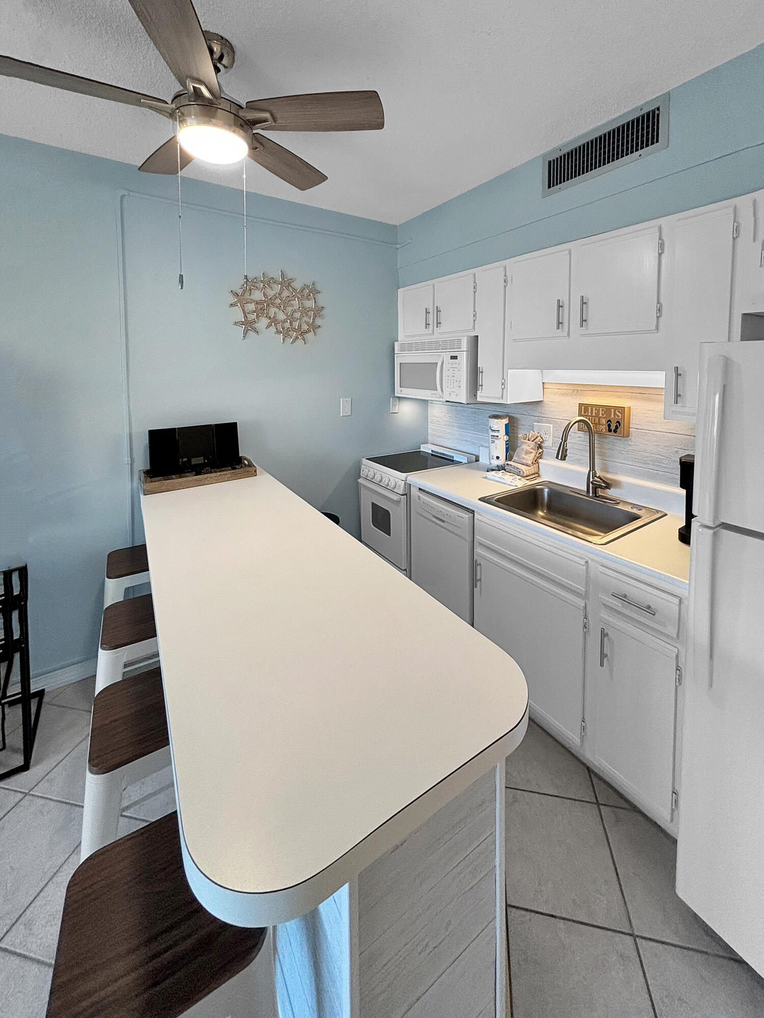 SILVER DUNES CONDO - Residential