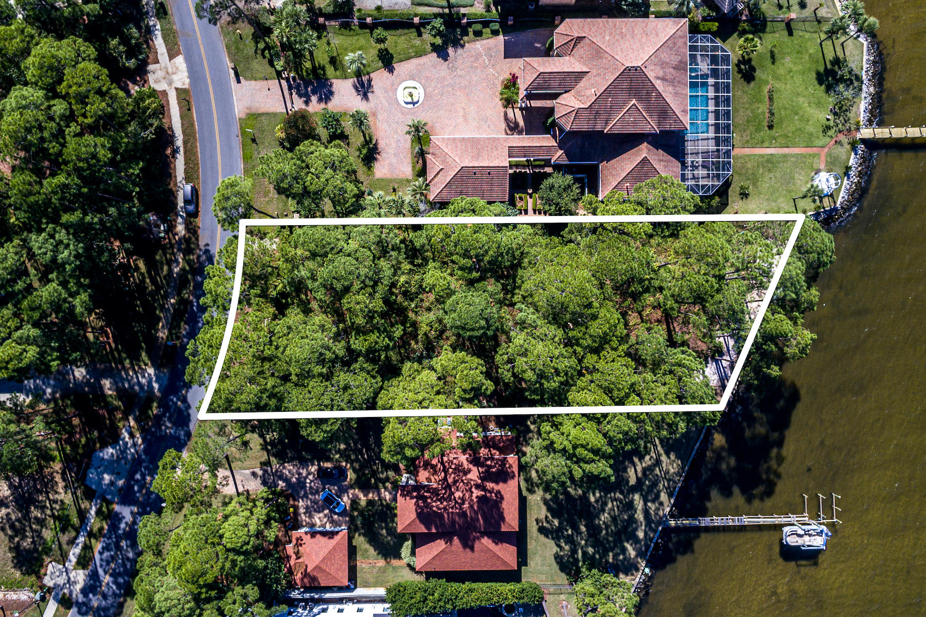 DRIFTWOOD ESTATES - Residential