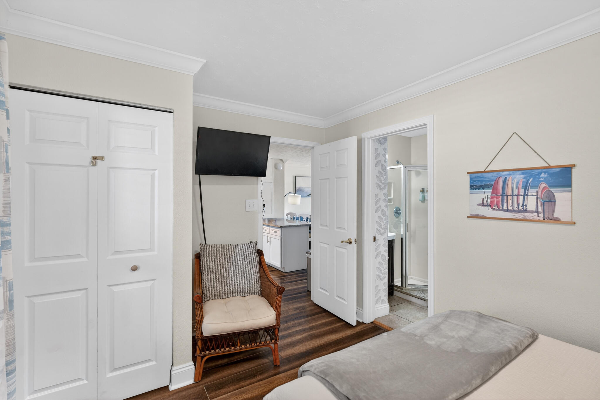 HERMITAGE CONDOMINIUM - Residential