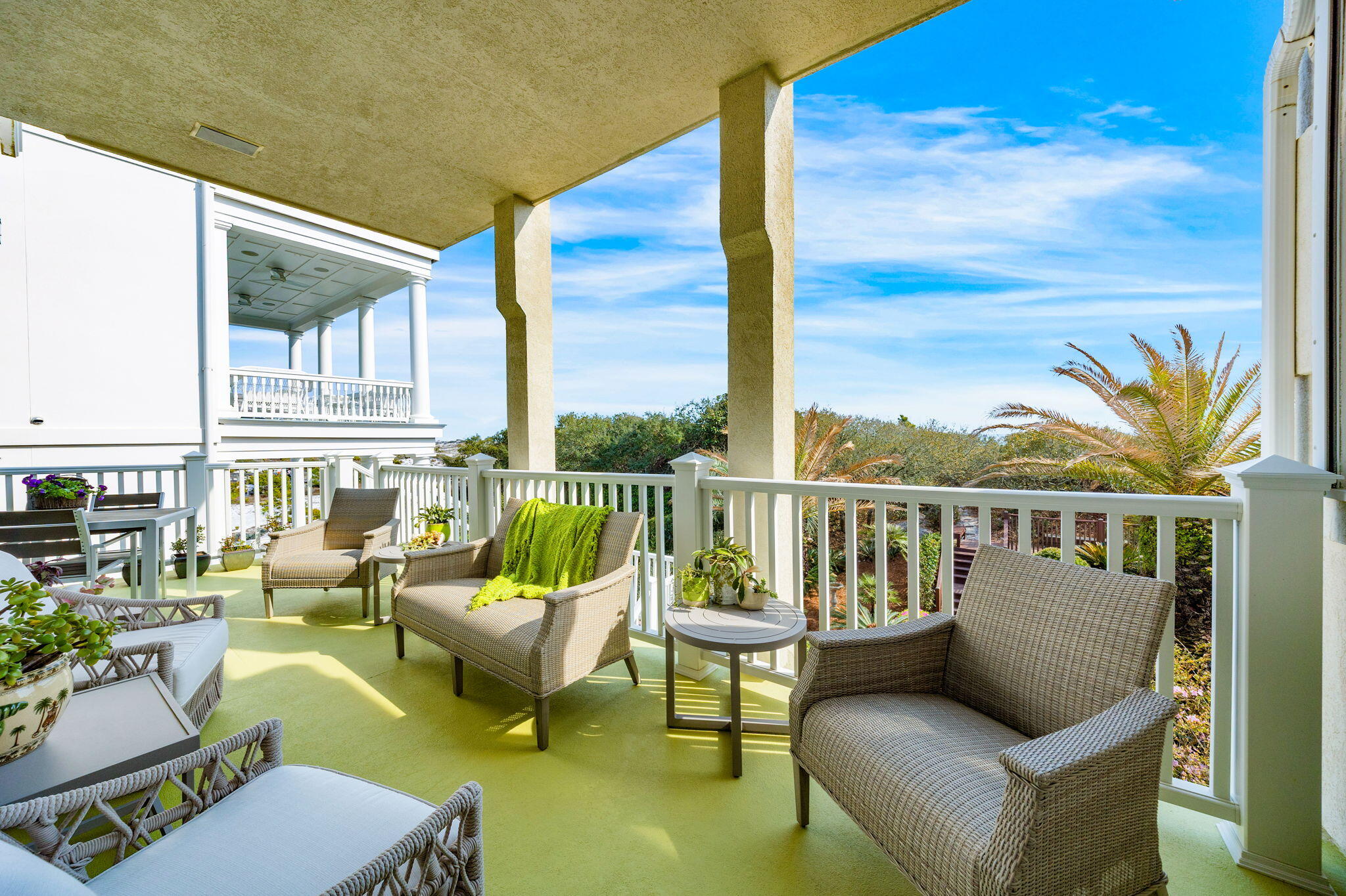 SECLUSION DUNES - Residential