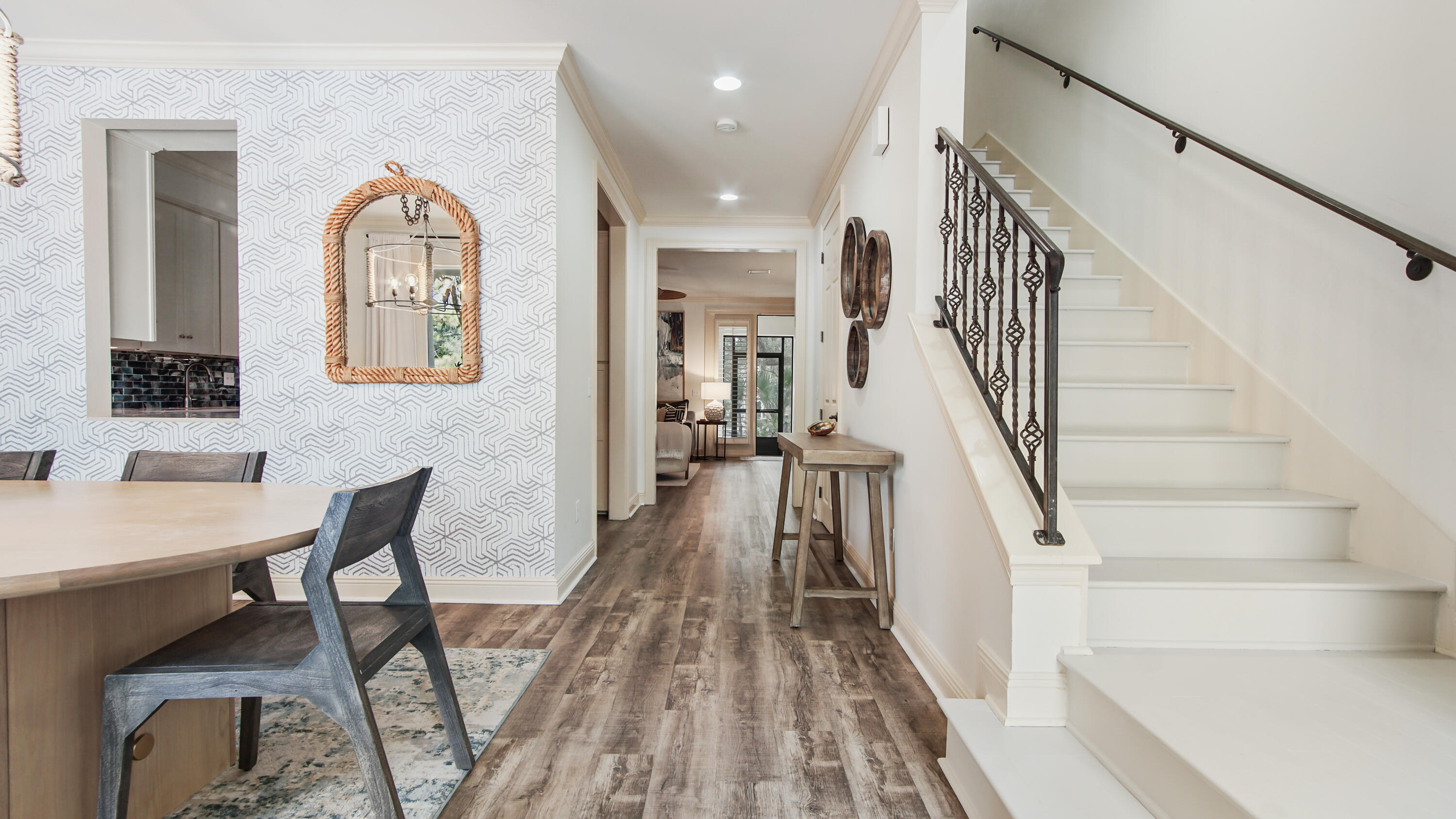 GULF PLACE - Residential