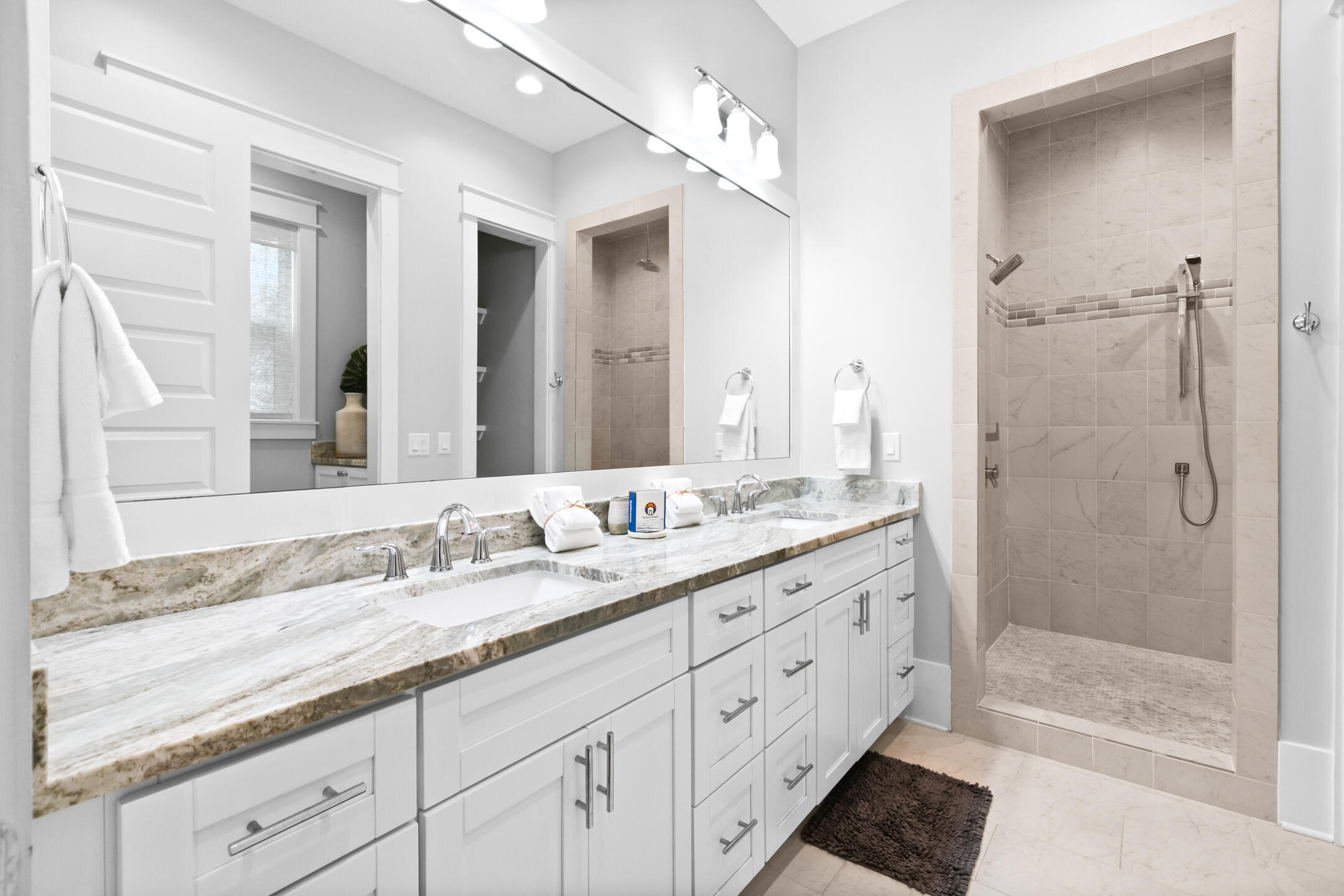 SEABREEZE - Residential