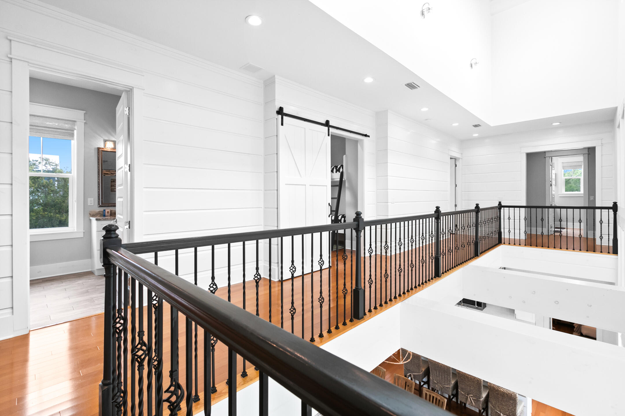 SEABREEZE - Residential